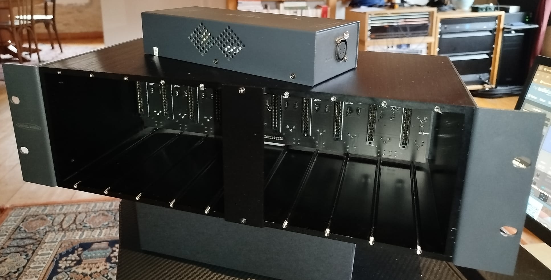 Boitier d'alimentation API - Lunchbox -LINDELL AUDIO 510 MKll-