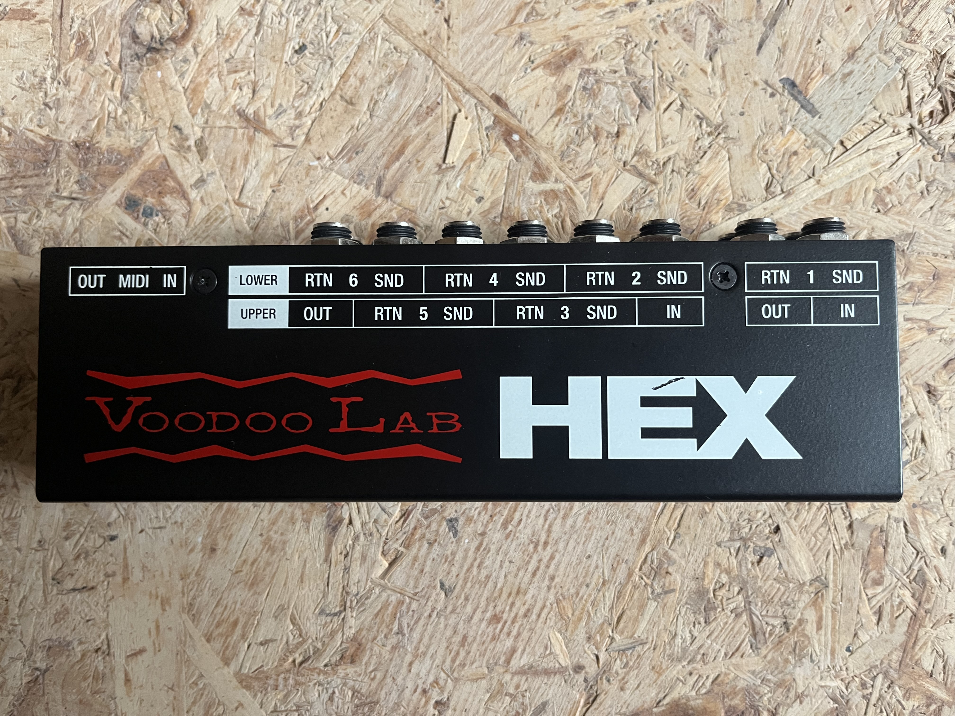 Voodoo lab HEX - Looper Switcher 6 boucles Midi