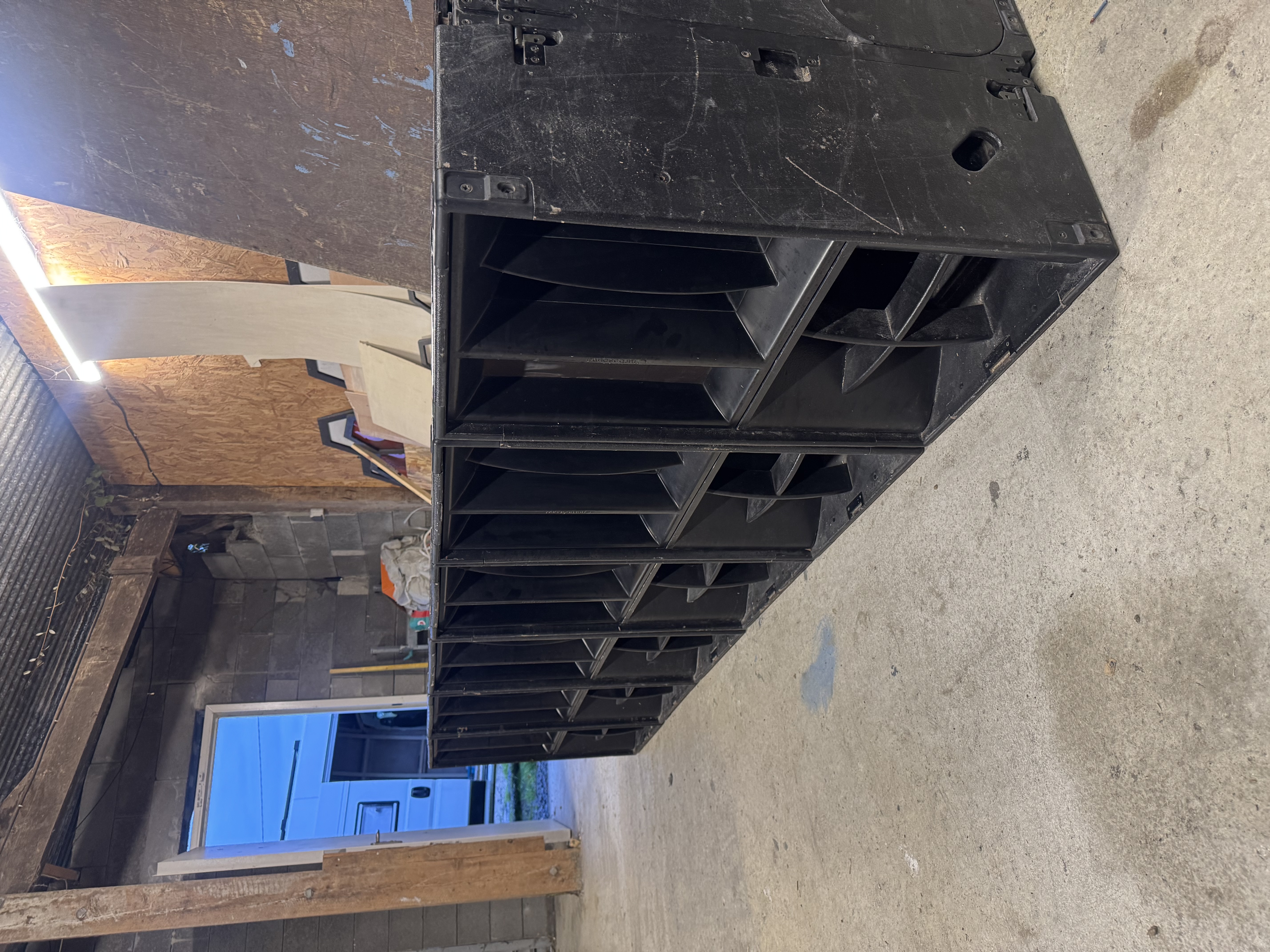 6 Turbosound aspect TA890h