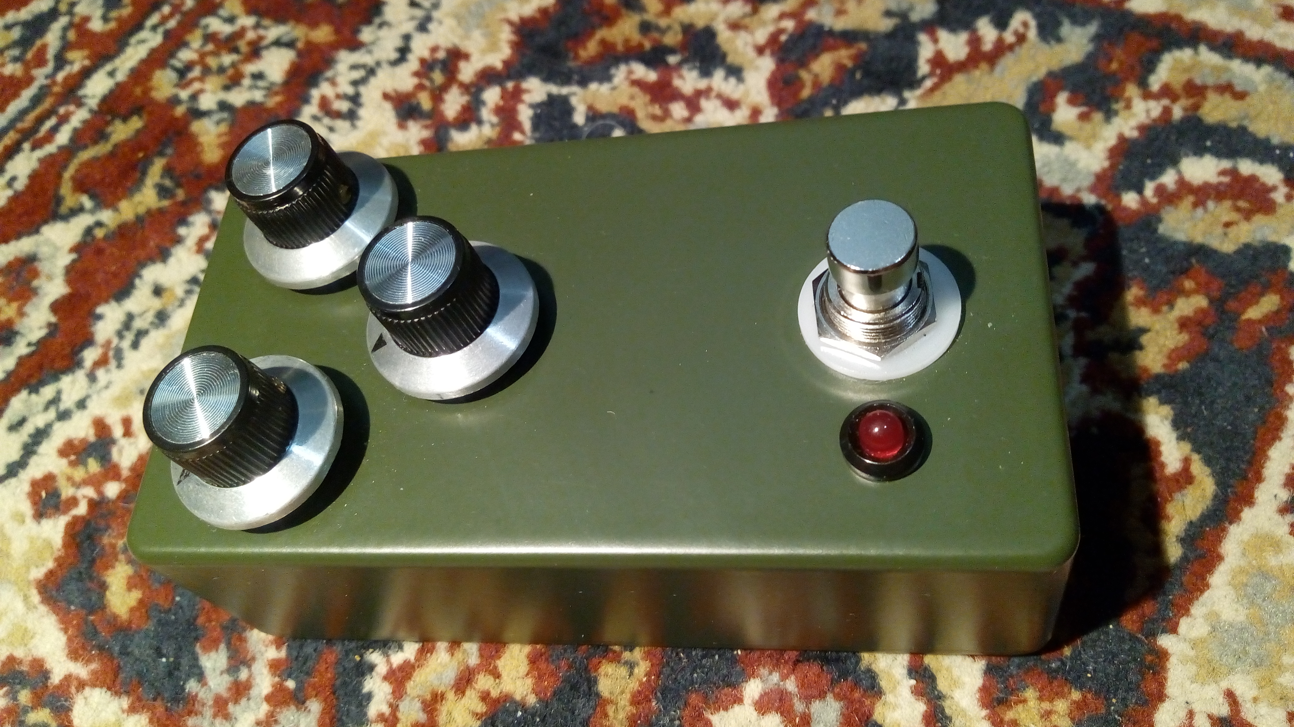 cloneBigMuff2
