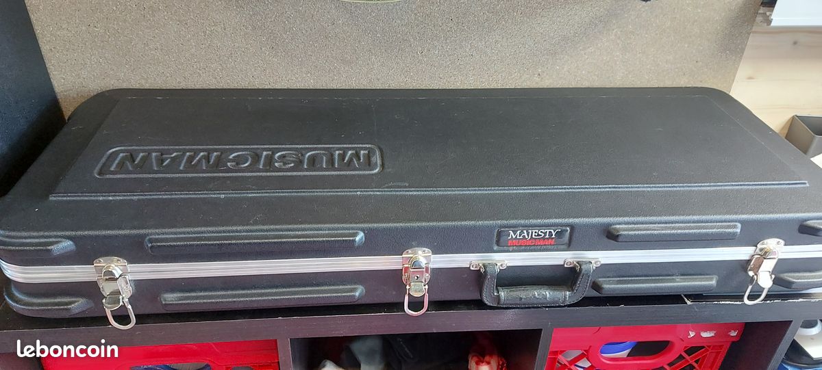 Music Man Majesty 6 (2014-2018) (37368)