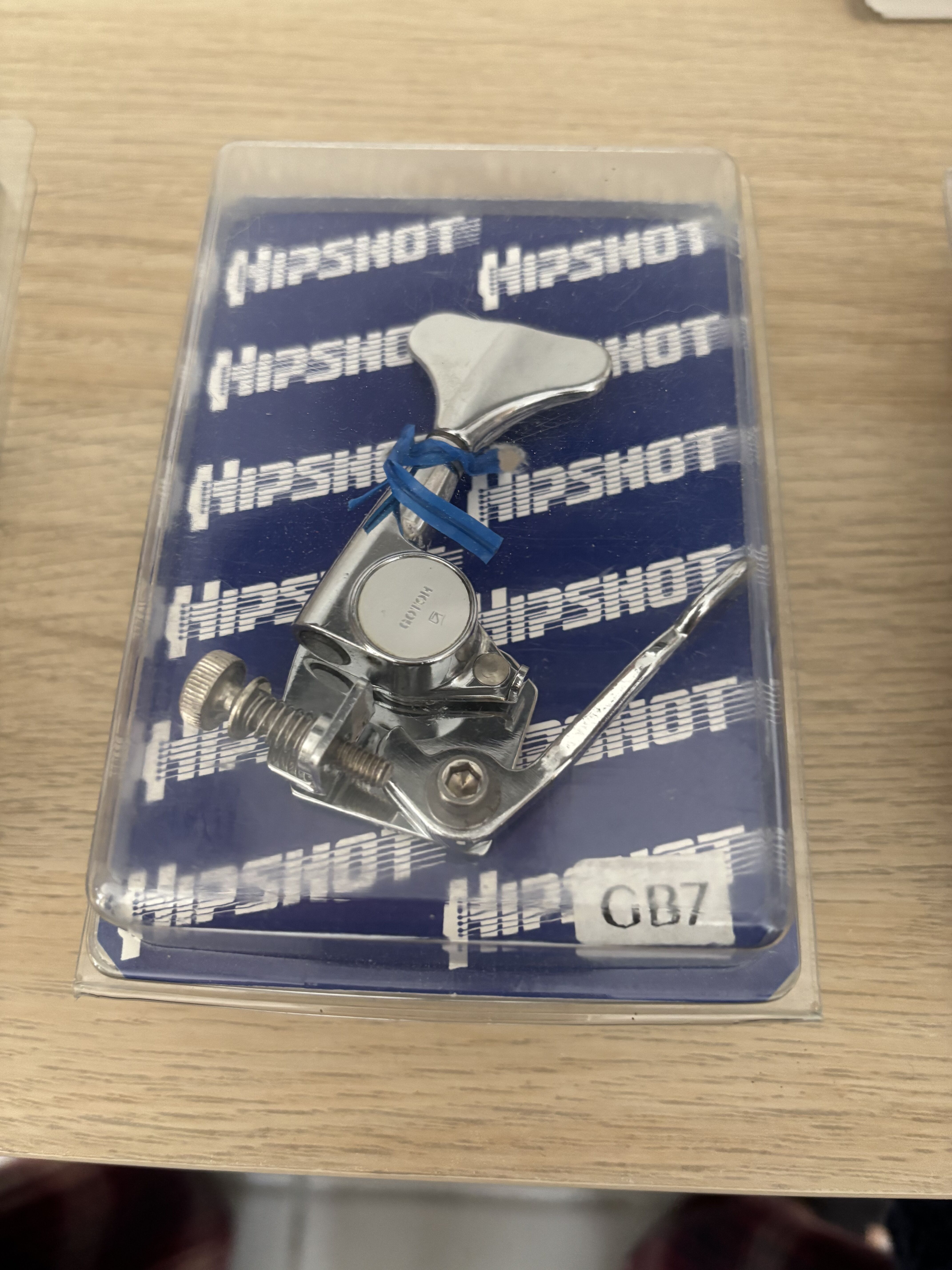 vends Hipshot D-Tuner GB-7, BT-1