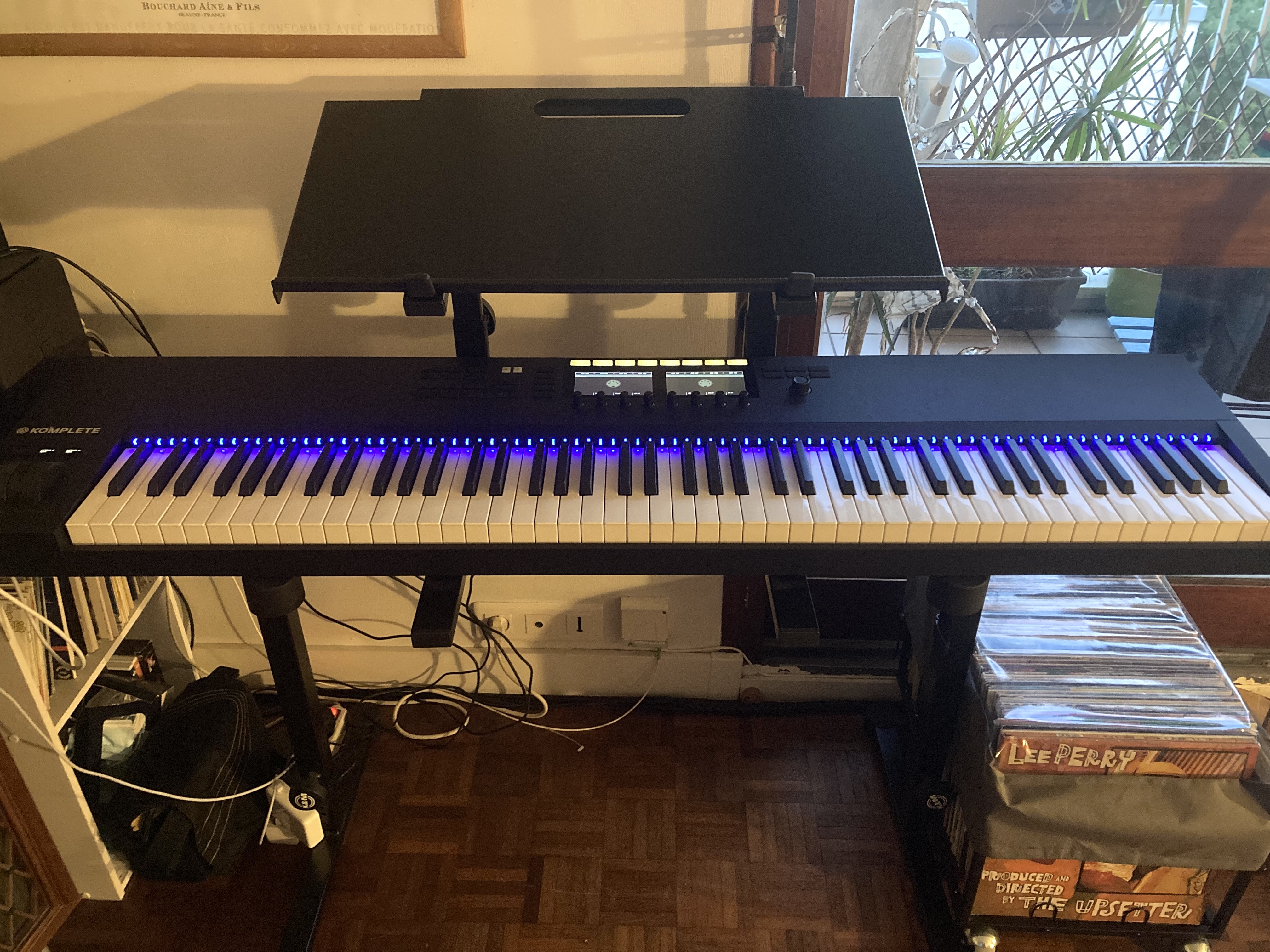 Clavier Native Instruments S88 MK2 + supports K&M 18810&18819