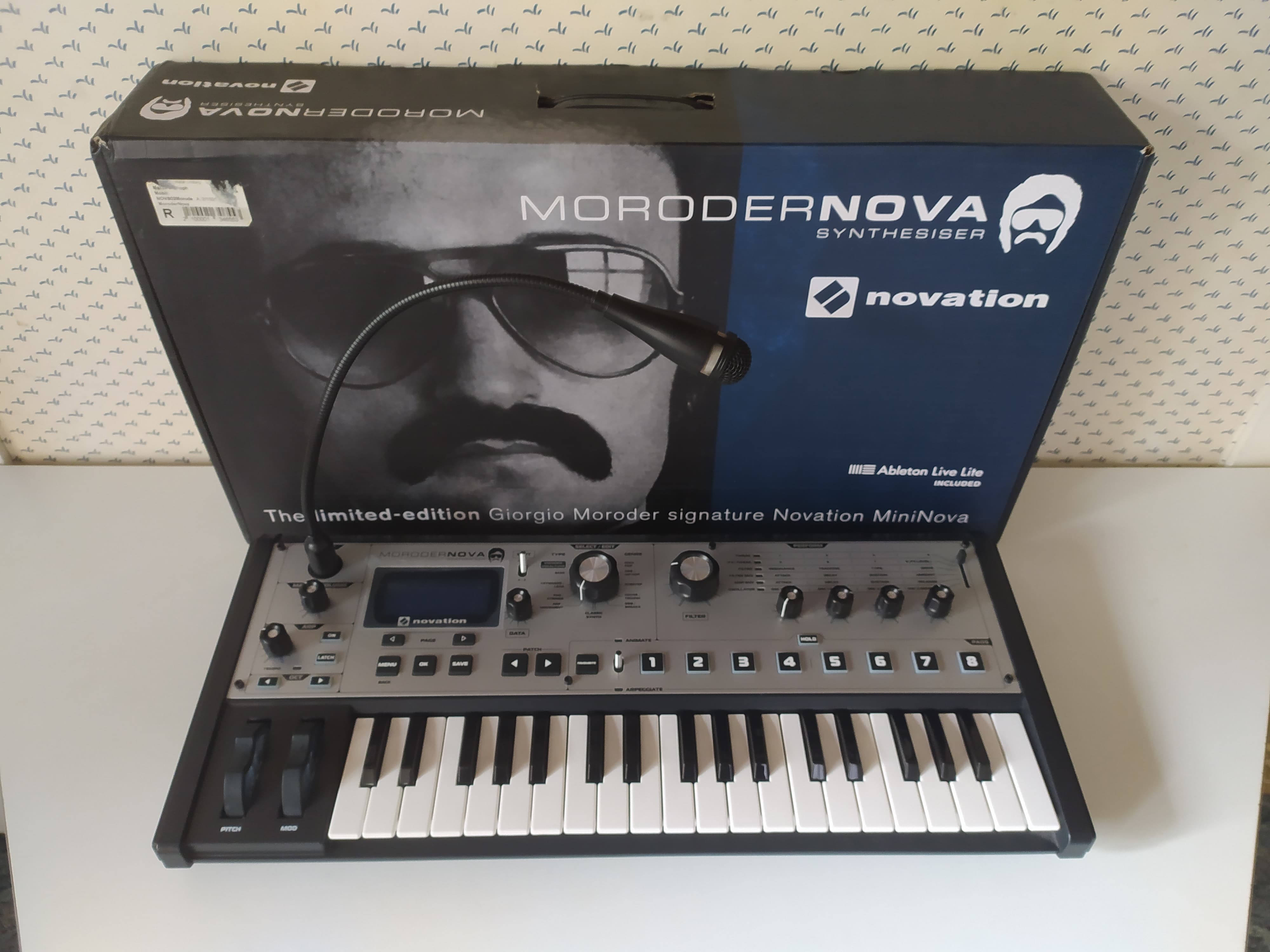 Novation MoroderNova vocoder synth NEUF en boîte trés rare