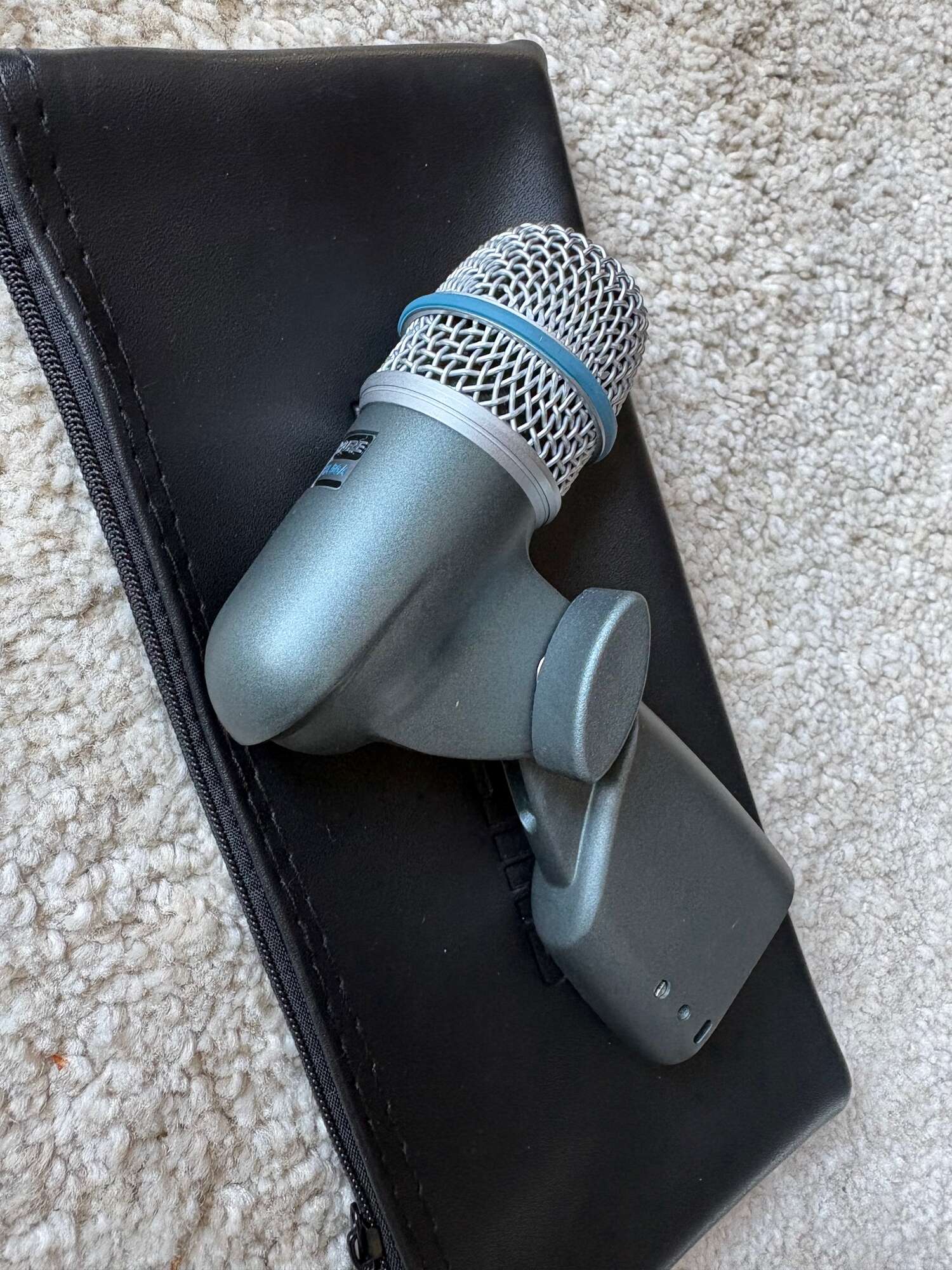 Vends micro Shure BETA 56A