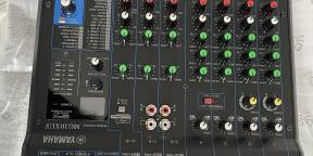 Table de mixage Yamaha MG10XU – Neuf