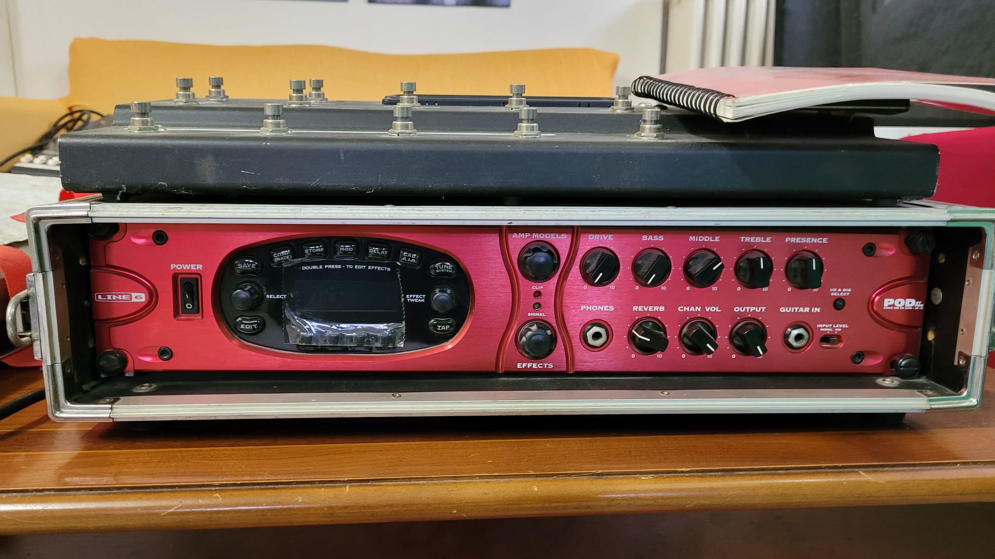 Line 6 Pod XT Pro + FBV Shortboard – NEUF, jamais utilisé !