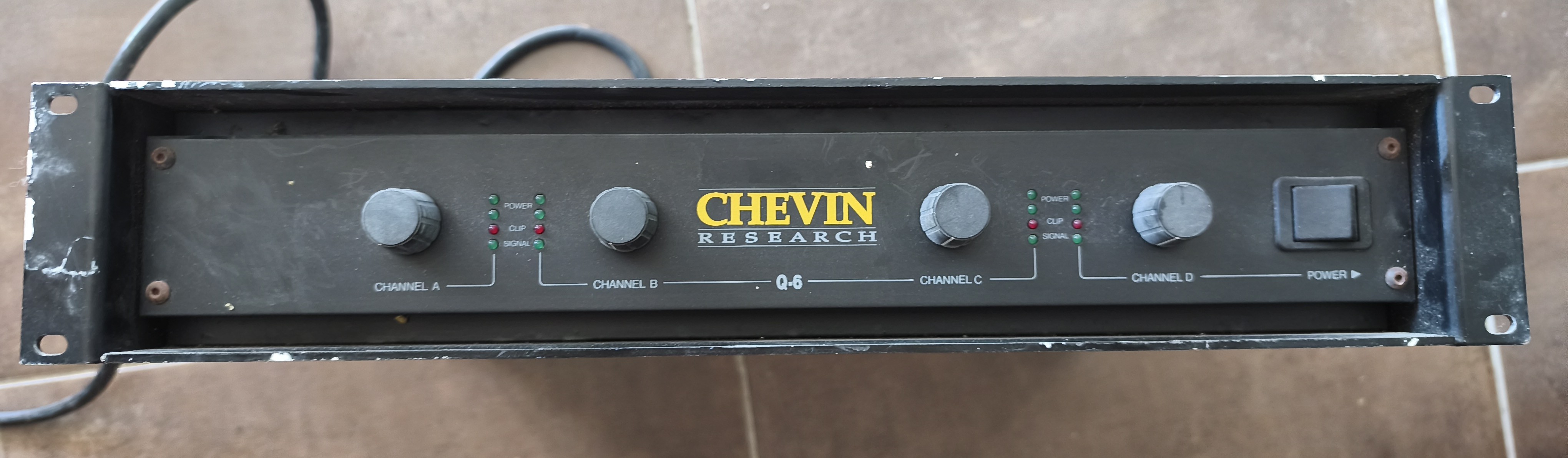 Ampli Chevin Q6 