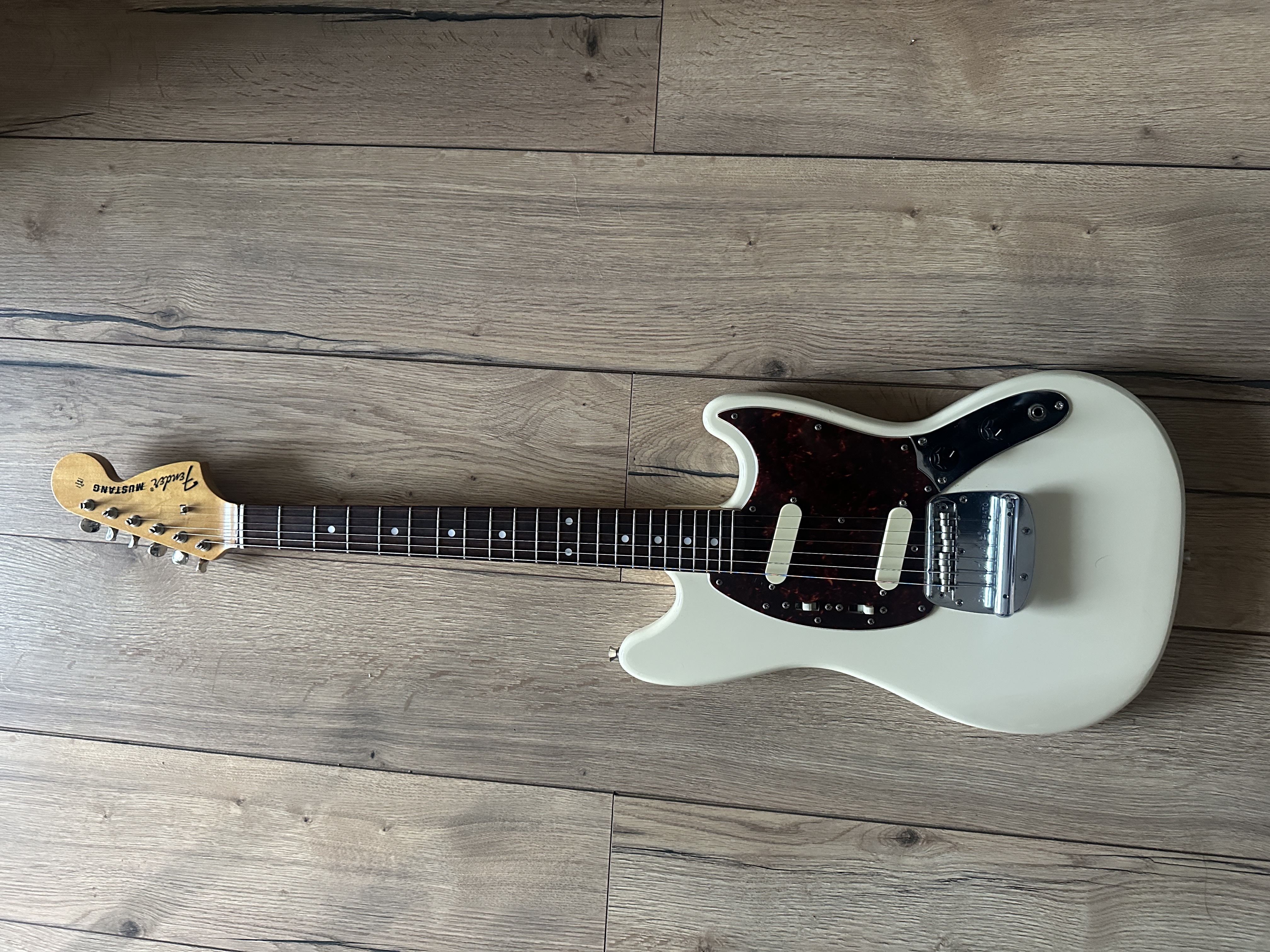 Fender Mustang CIJ 1997 Olympic White 