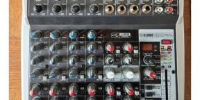 Vends table mixage Behringer