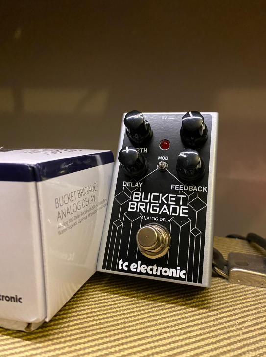 Bucket Brigade TC electronic delay