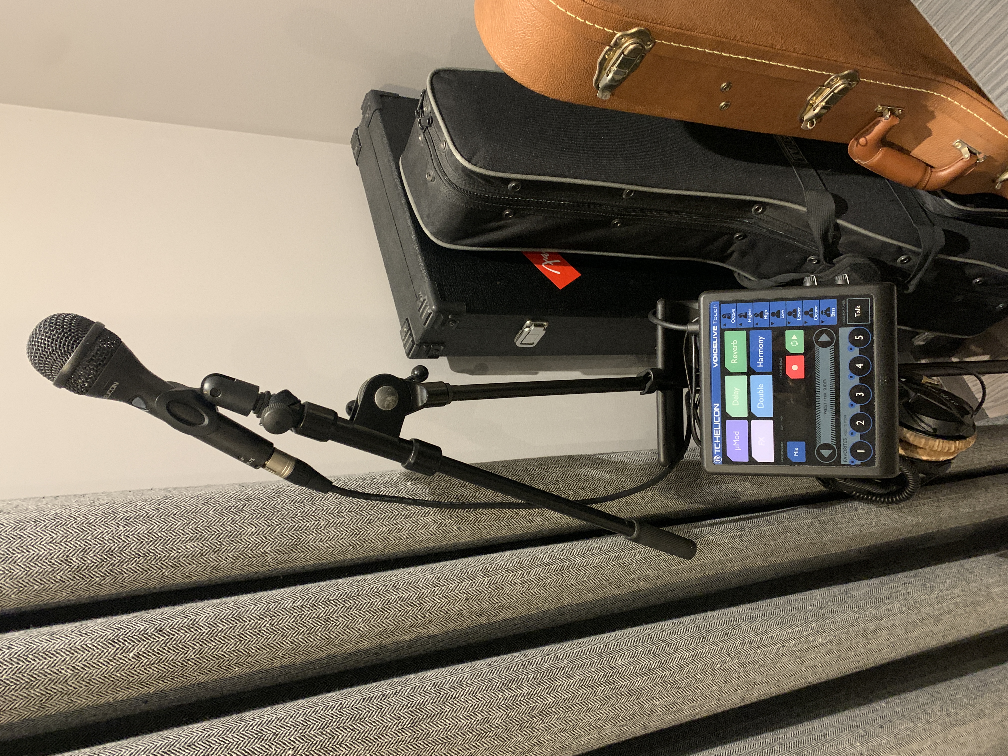 Vends Bundle Voice live touch + Micro TC MP75 