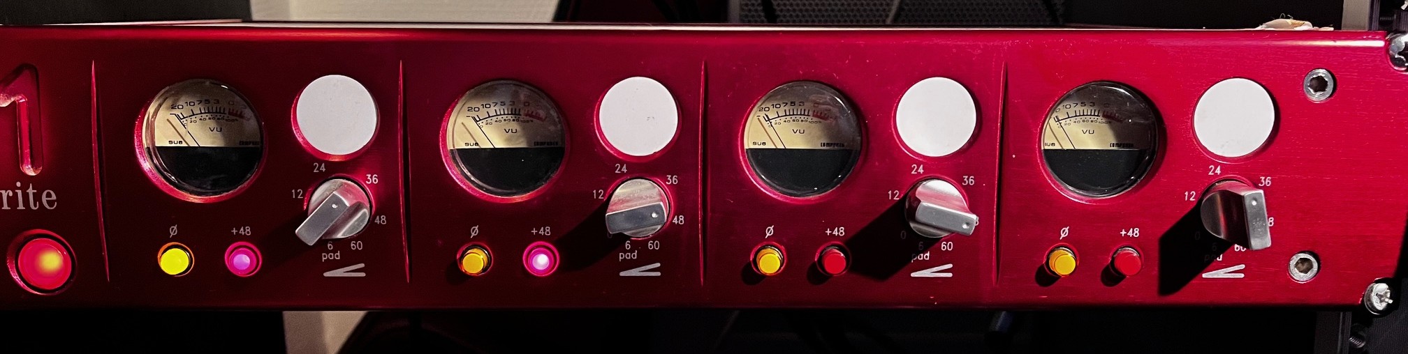 Vends Focusrite RED 1 quadruple préampli