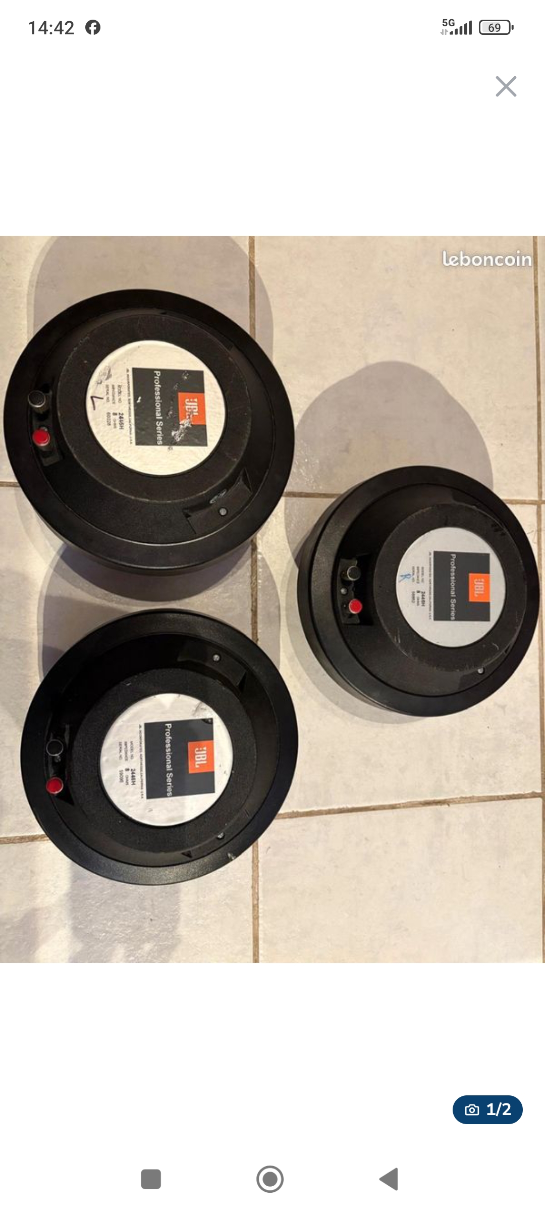 A vendre 3 moteurs à pavillon 