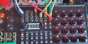 ERICA SYNTHS -BLACK SEQUENCER TBE