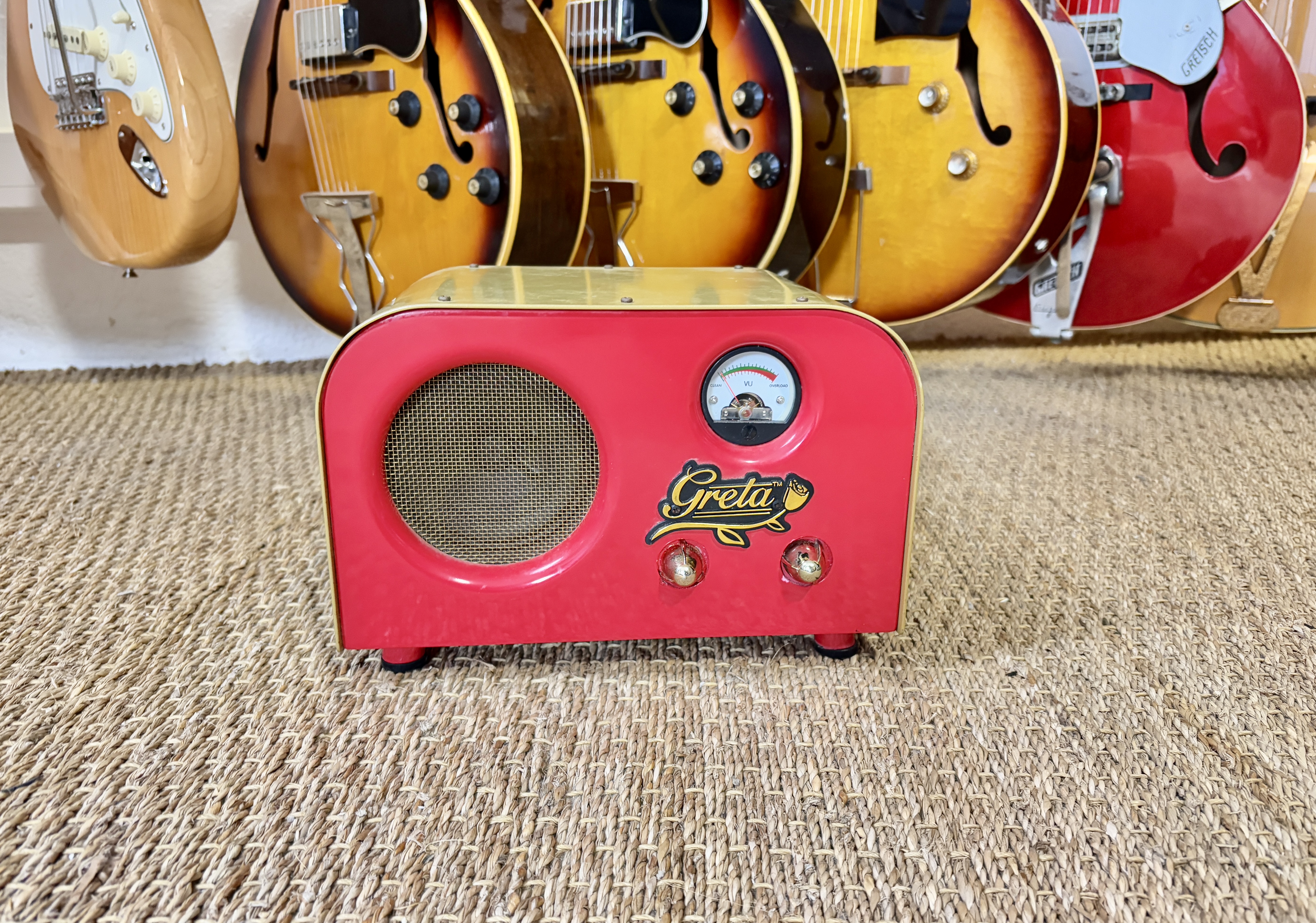 Fender Greta Pawn Shop