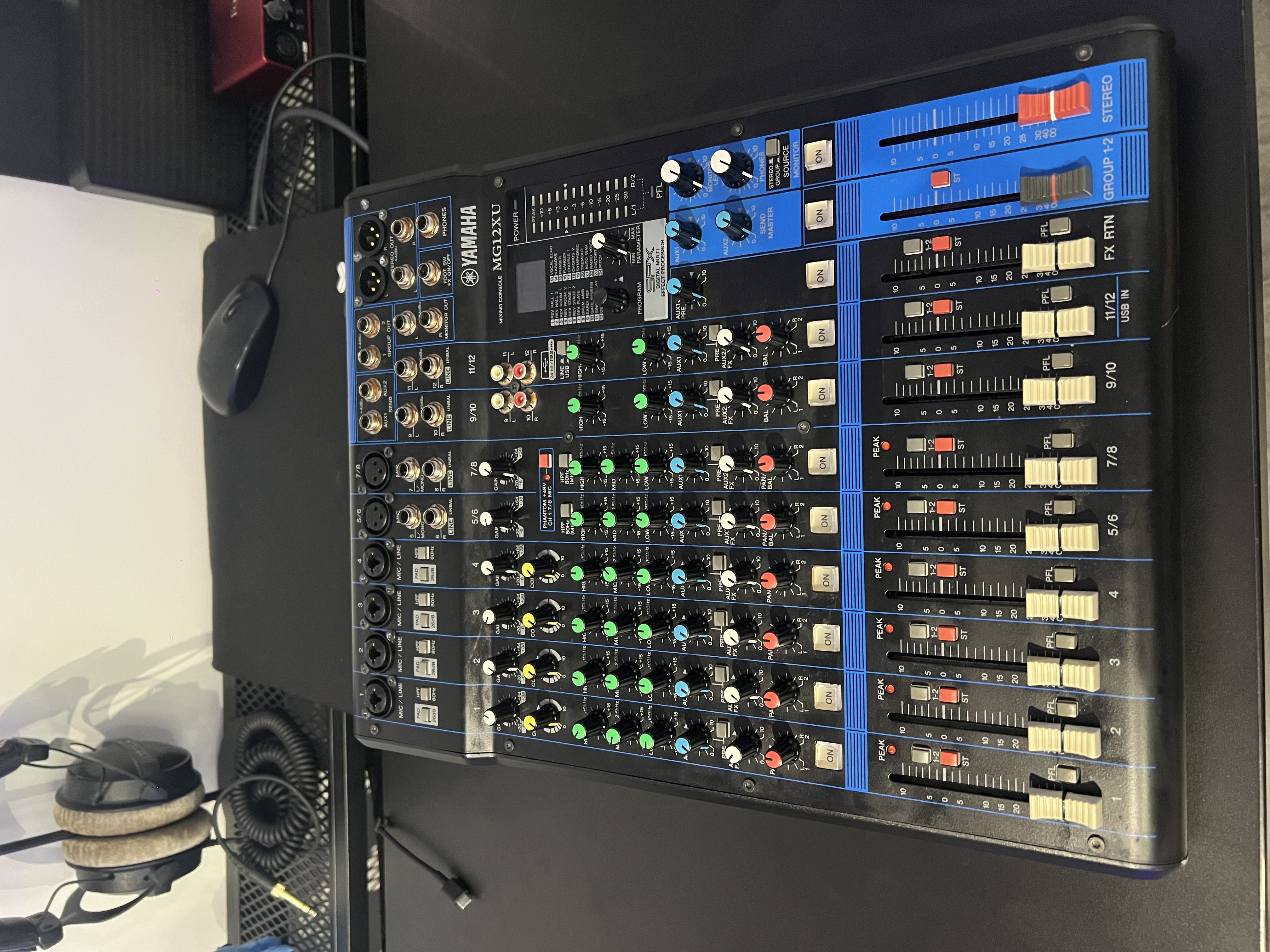 Table de mixage Yamaha MG12XU - USB - 12 voies - Bon État