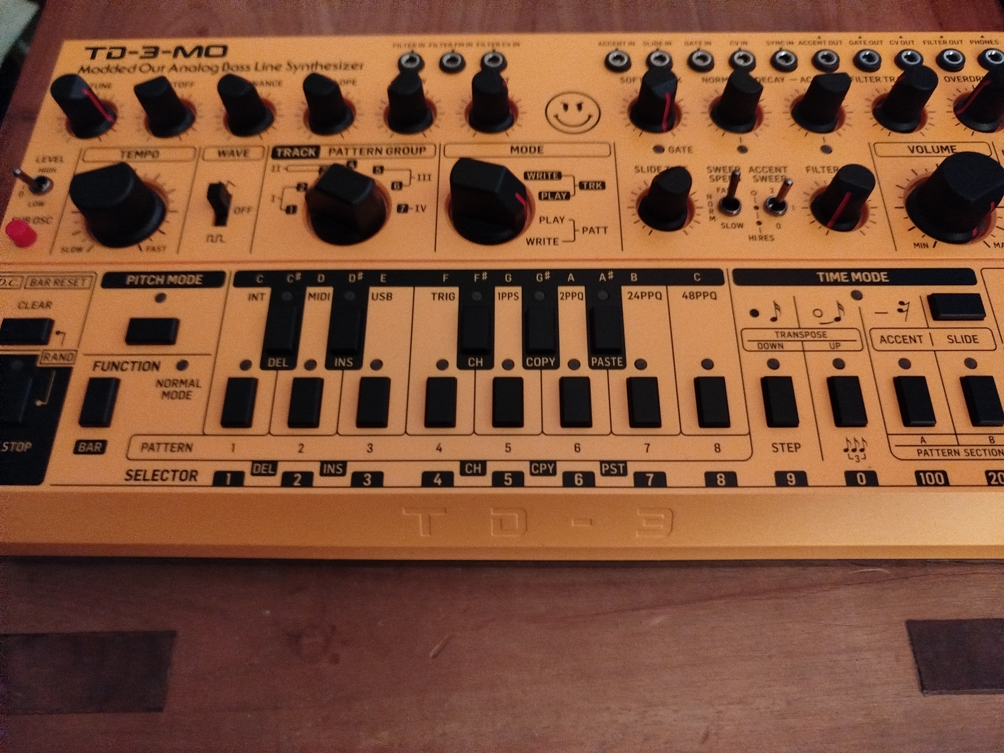 Behringer TD-3-MO jaune