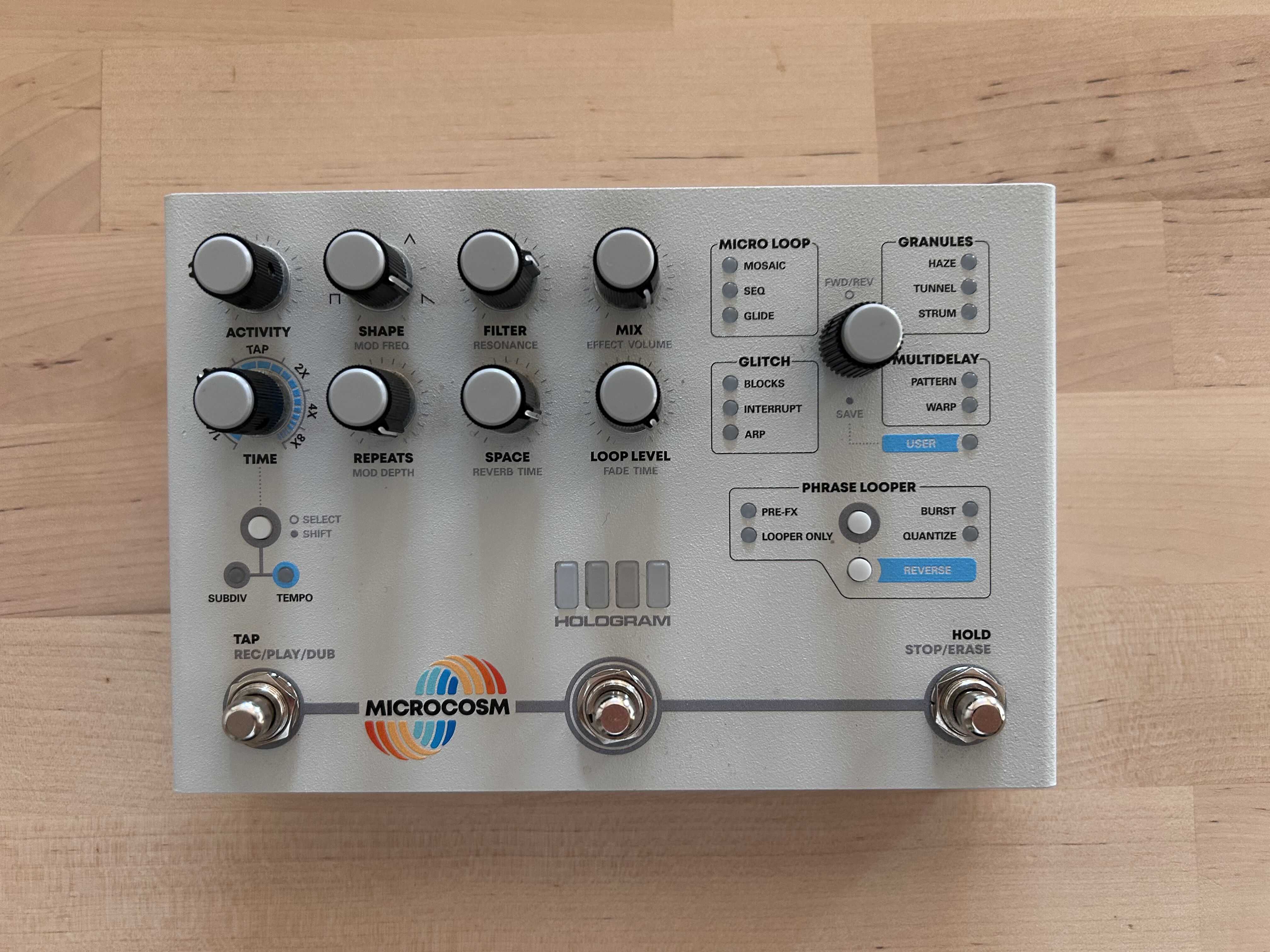 Microcosm Comme Neuf