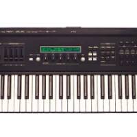 Yamaha S30 – Clavier maître / Synthétiseur d’occasion