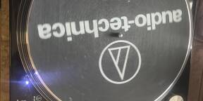 Paire de Audio technica at lp 1240 usb