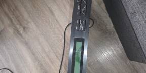Roland U220 avec 2 cartes