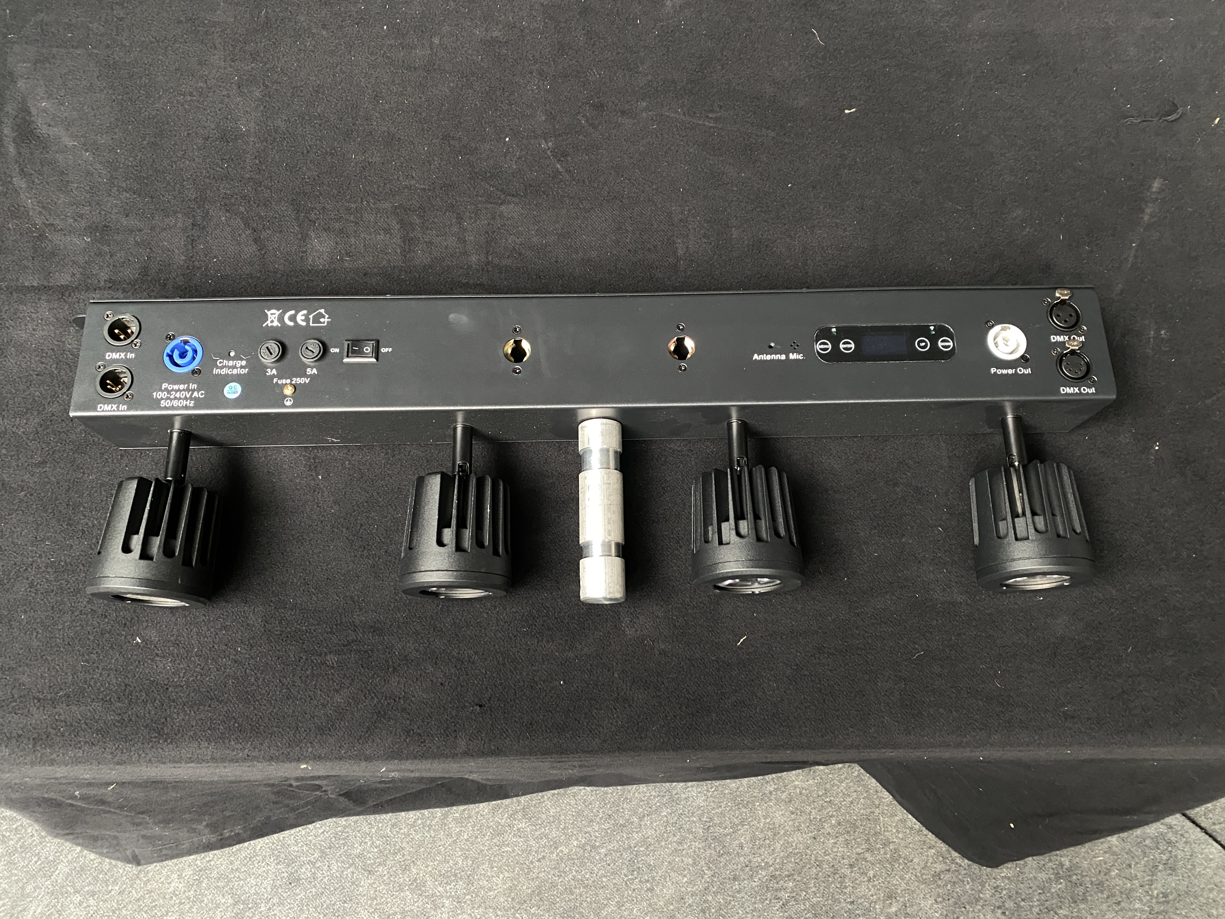 LED sur batteries 4 x 15w