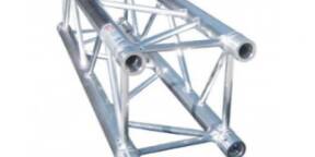 à vendre poutres (2m/1m etc) + 2 pieds de levage VMB TE 76 PRO