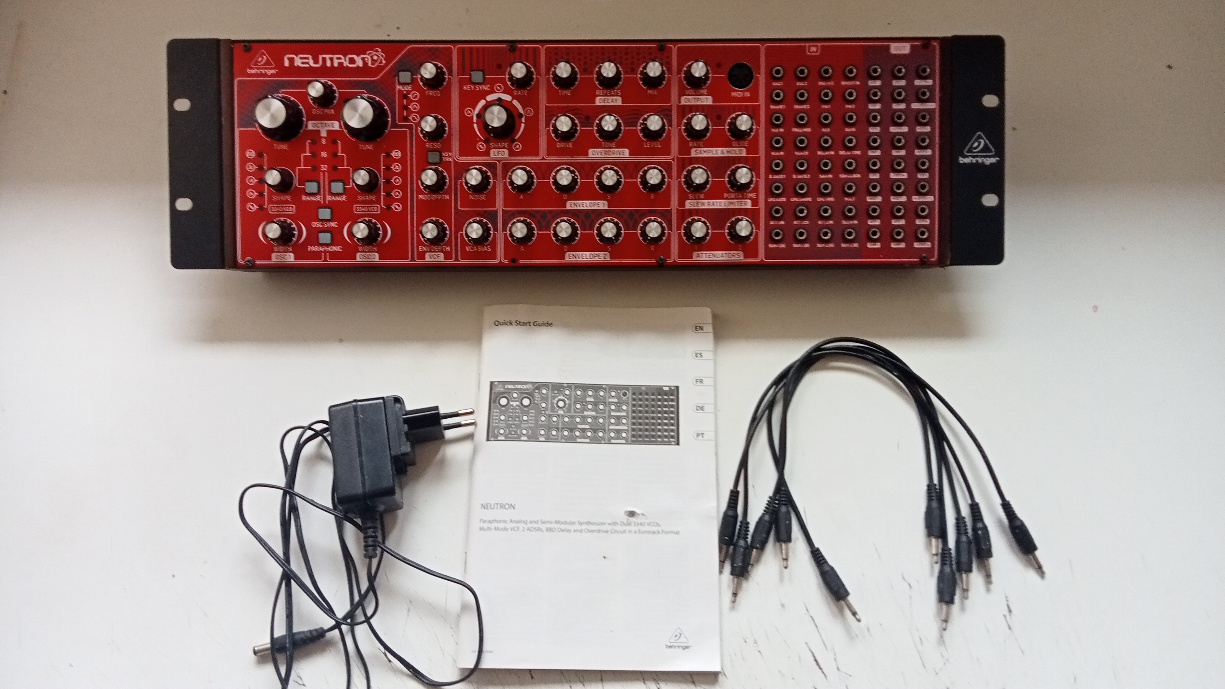 [vente] Behringer Neutron complet 