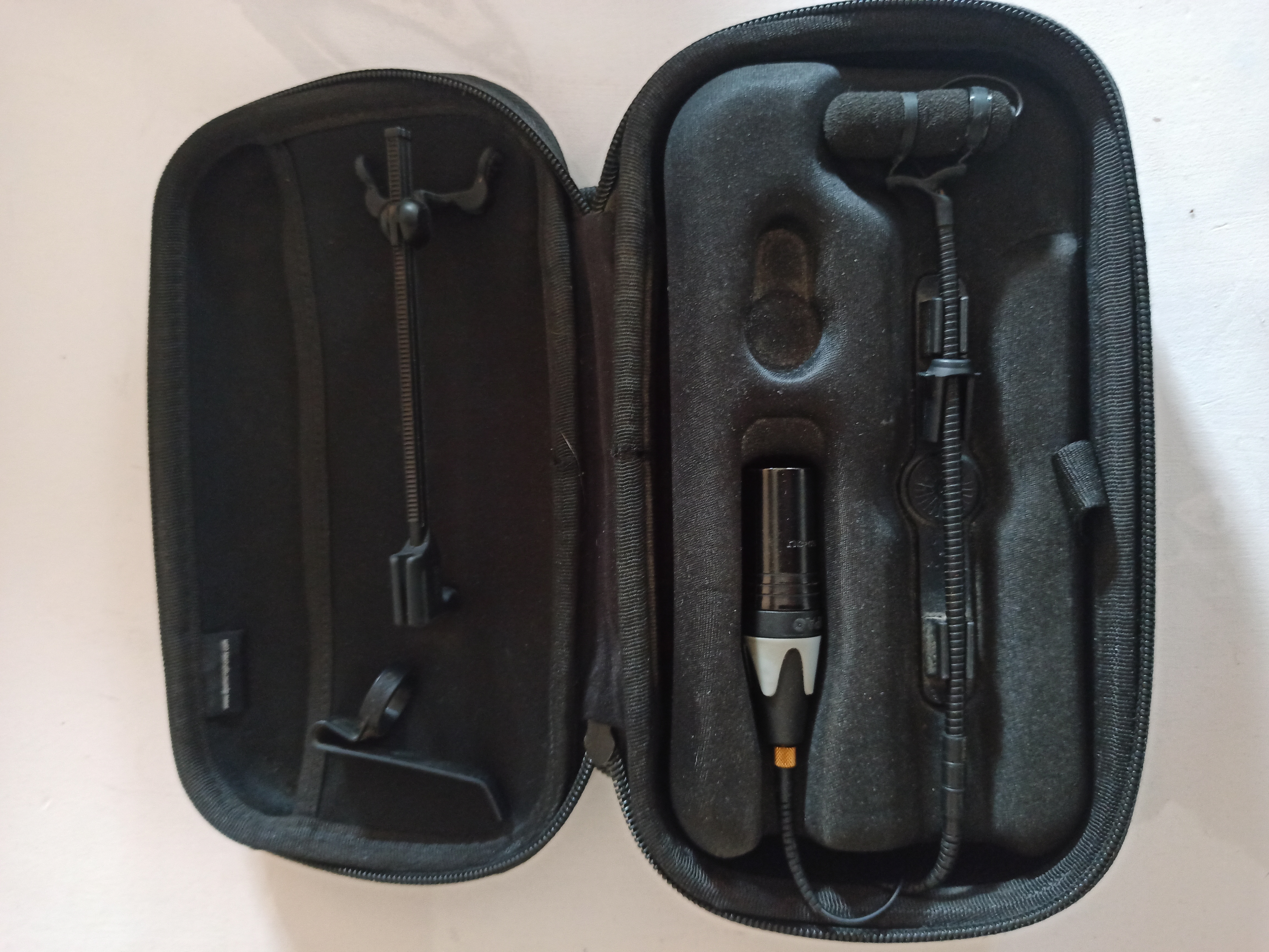 Micro DPA 4099 guitare