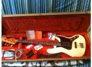 Fender American Vintage '62 Jazz Bass - Olympic White Rosewood