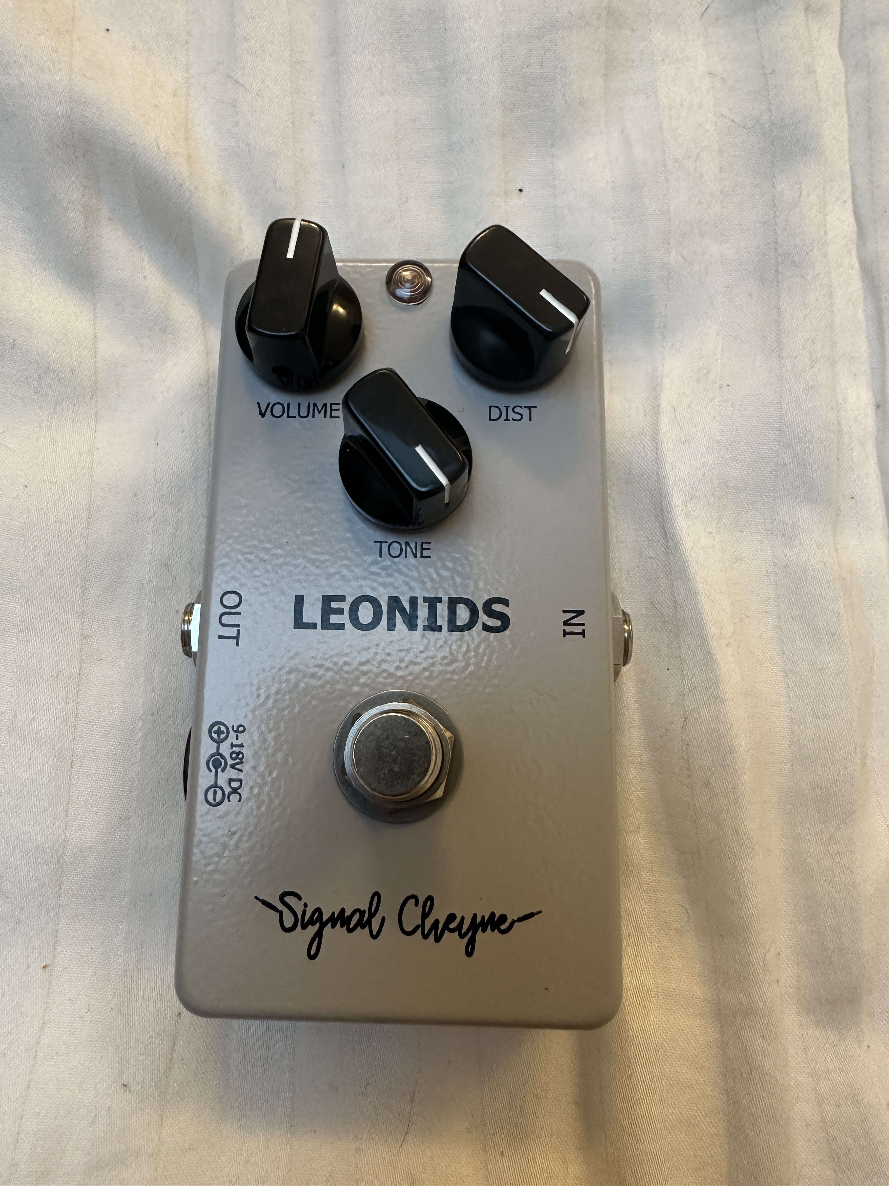 Vends Signal Cheyne Leonids Fuzz 70€ FDI