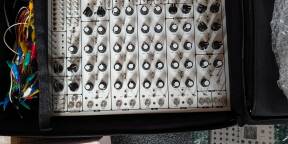 Pulsar 23 (turrets) comme neuf avec sac et extra cables