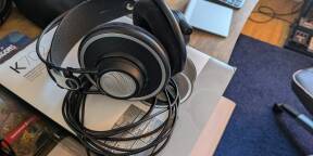 Vends AKG K702