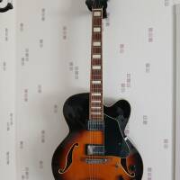 vends Ibanez Artcore AF75 sunburn