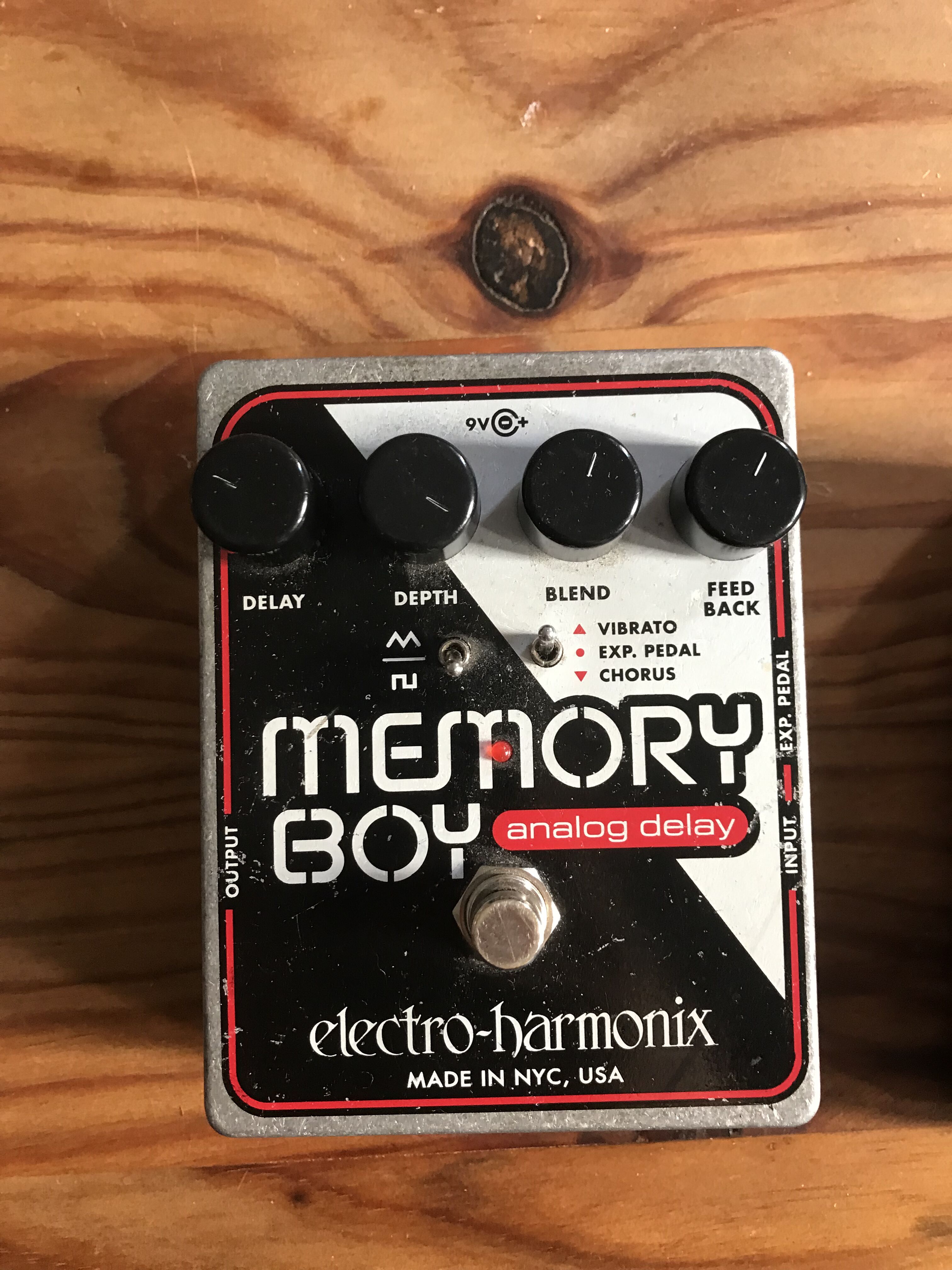 MEMORY BOY by Electro-Harmonix : Delay analogique