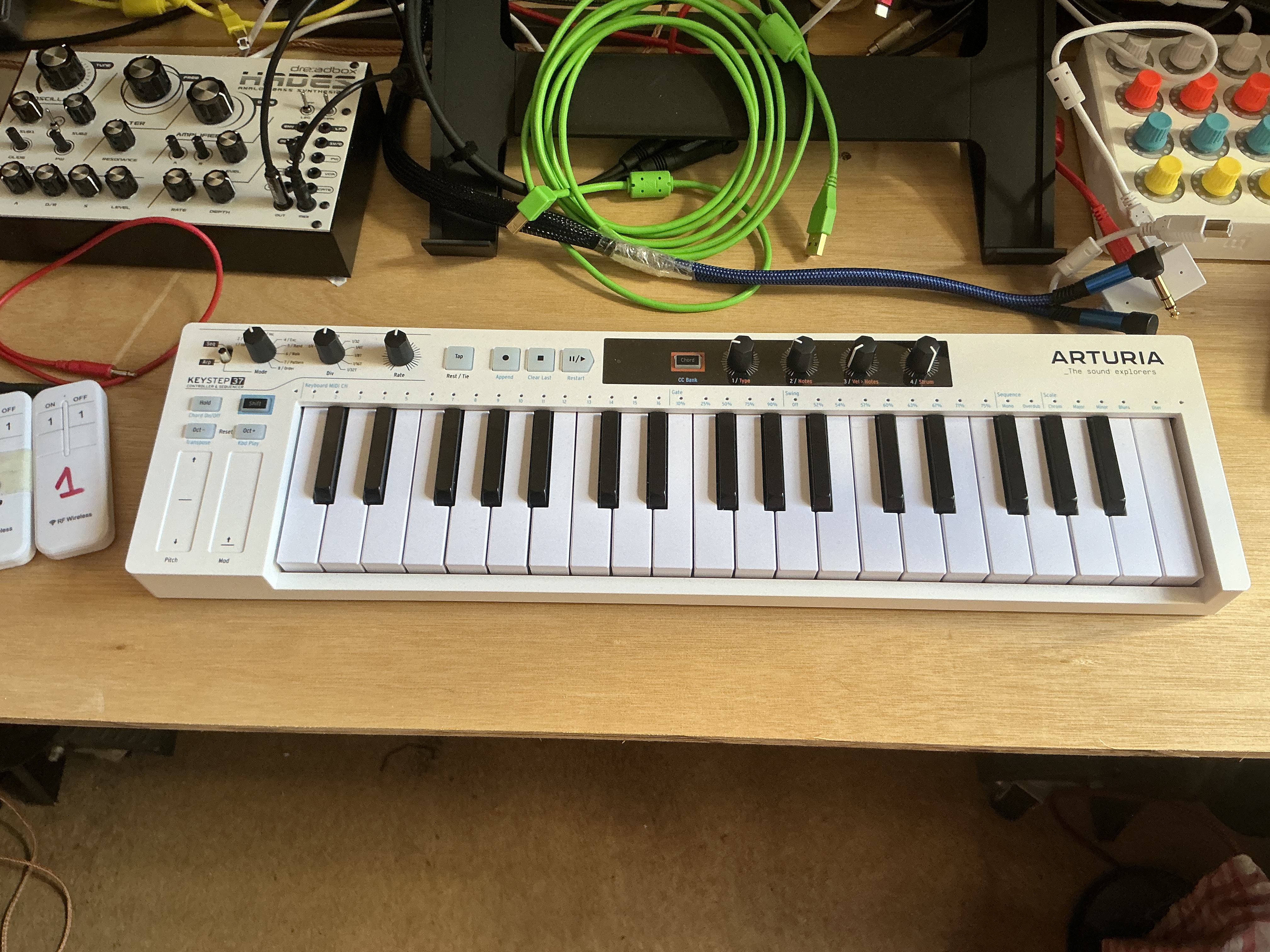 Arturia - KeyStep 37 en parfait état 