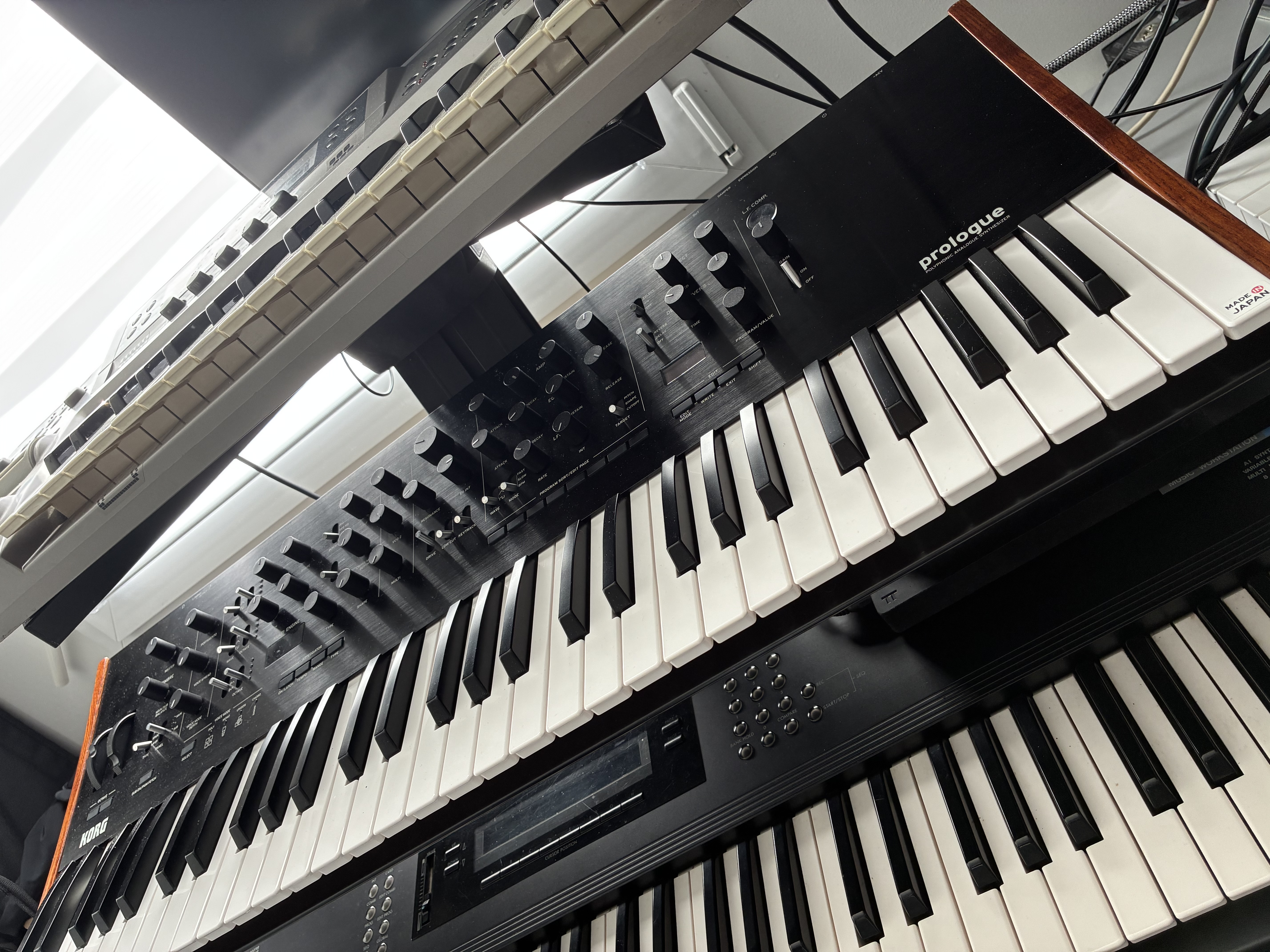 Korg Prologue 16 Osc + Flycase