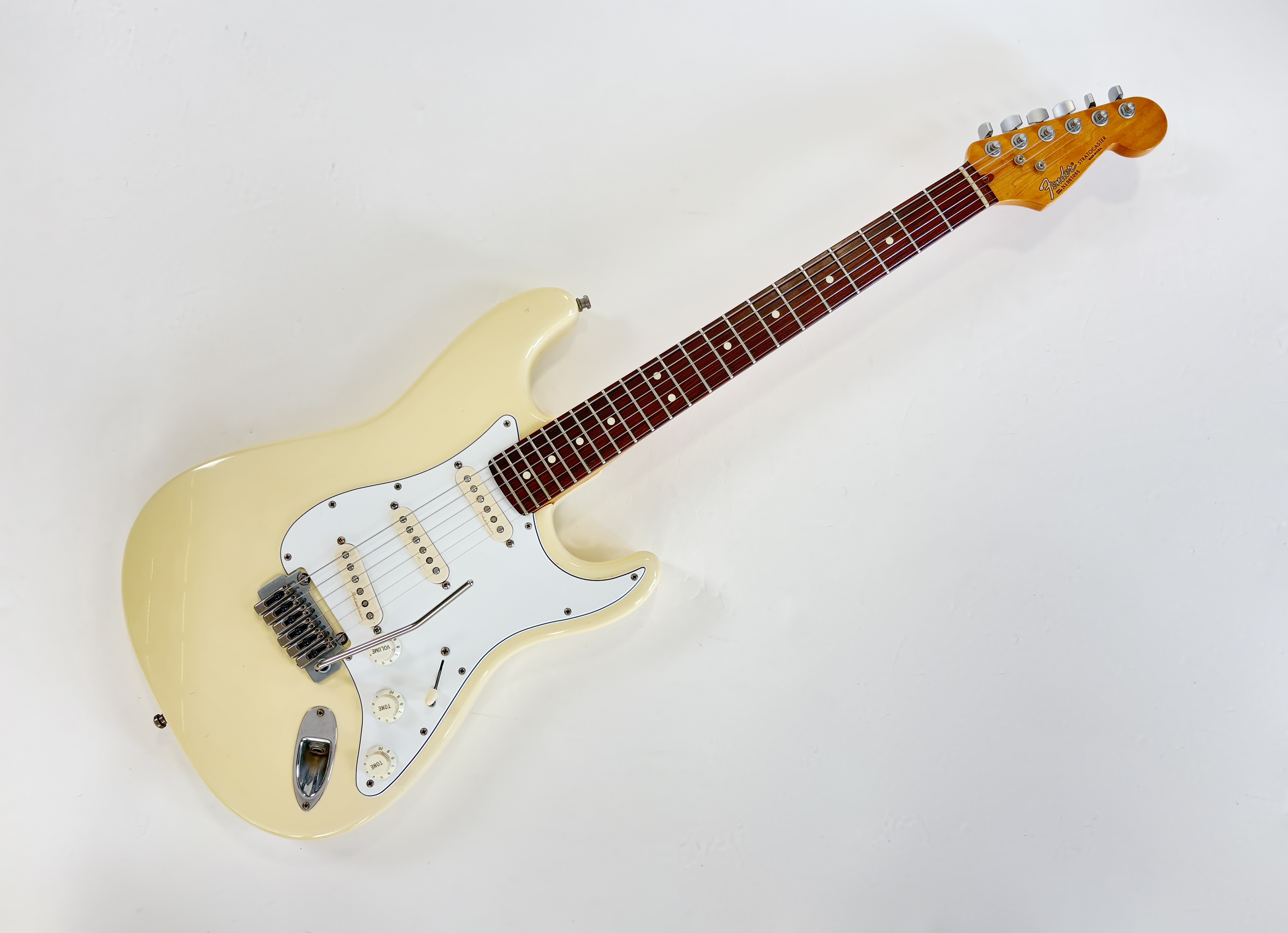 Fender Stratocaster American Standard 1991 Arctic White Noiseless