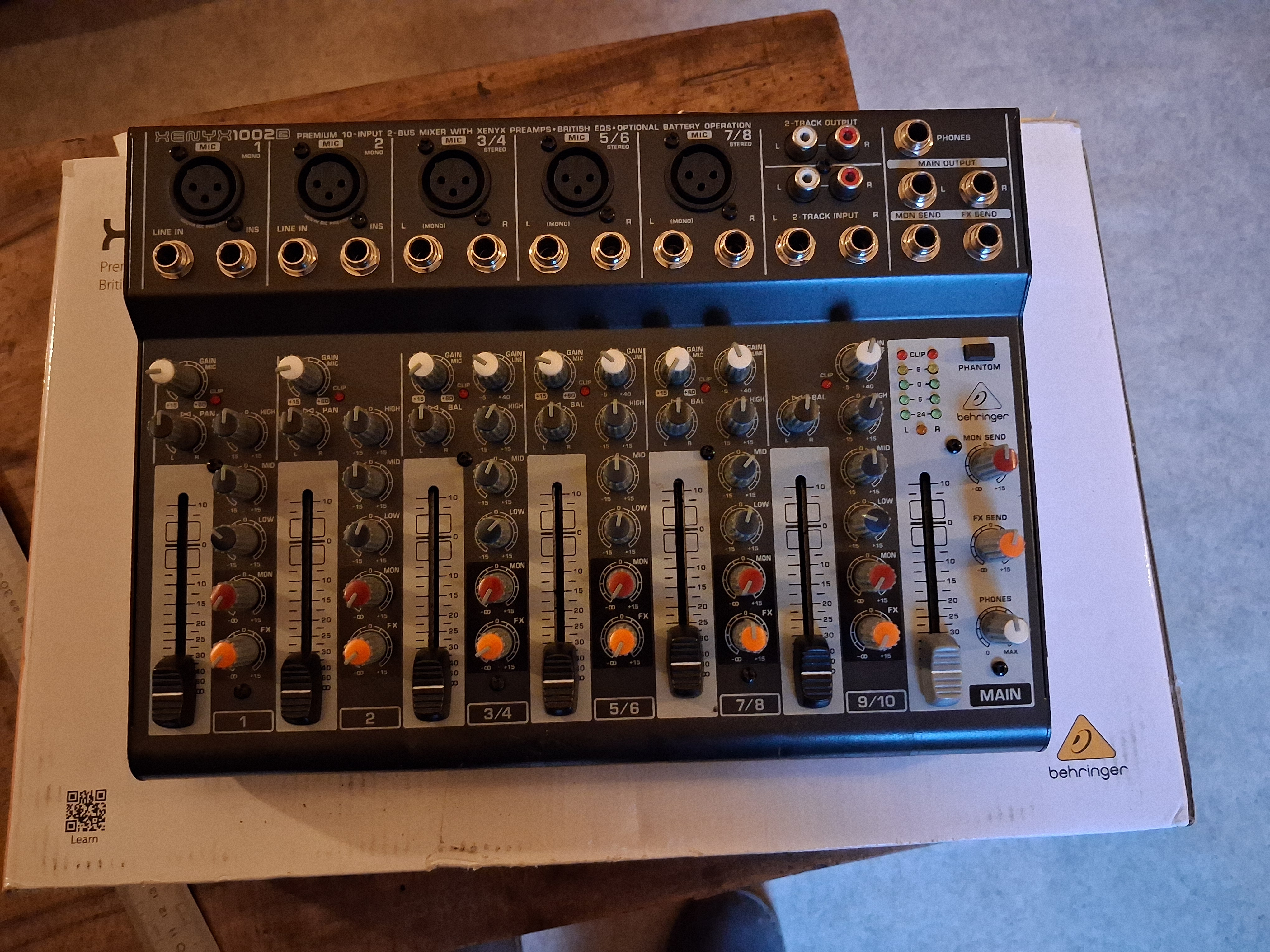 vends mixer xenys 1002B 