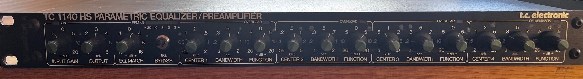 Vends préampli TC Electronic 1140 HS