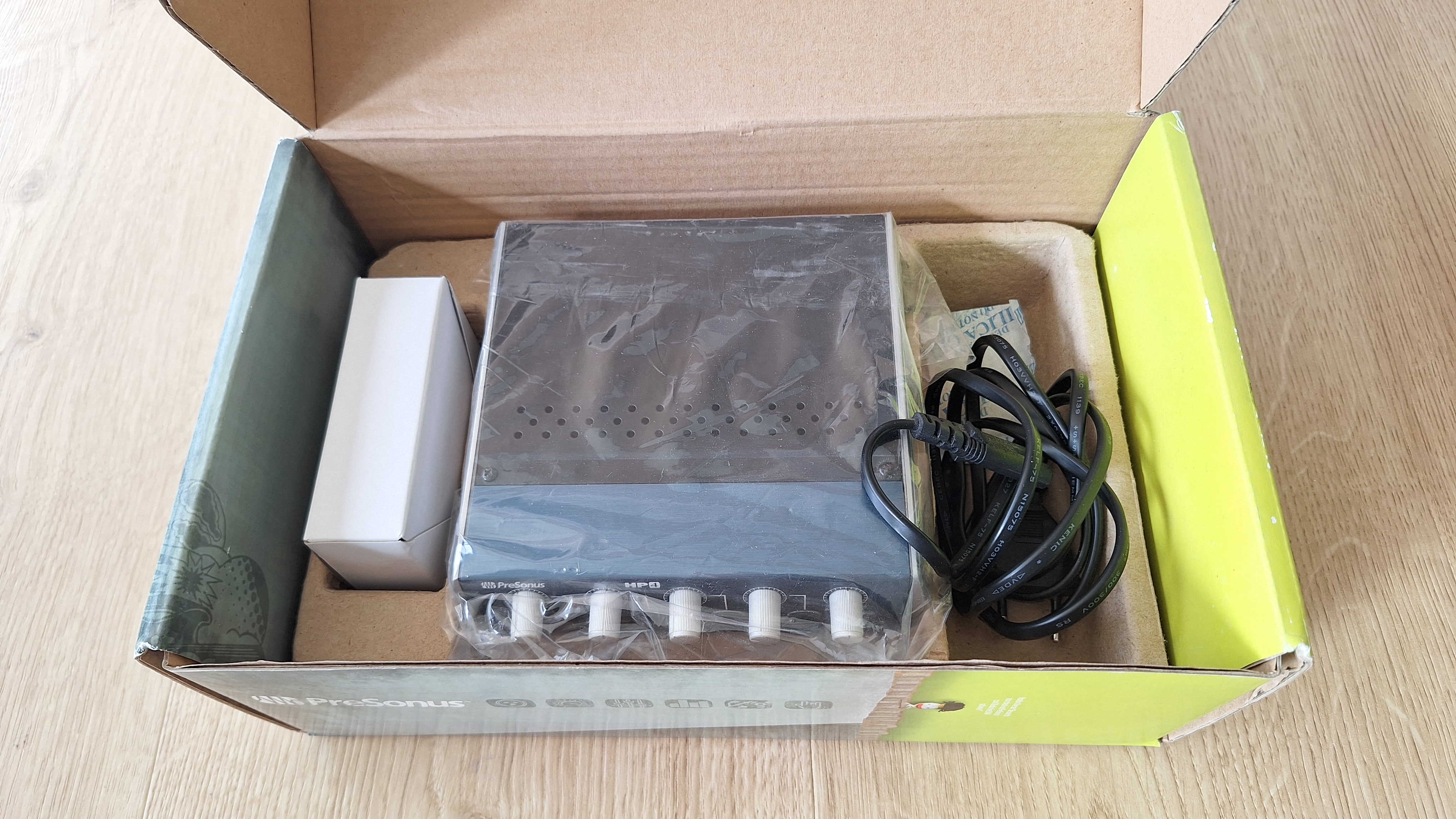 Vends pré-ampli casques Presonus HP-4