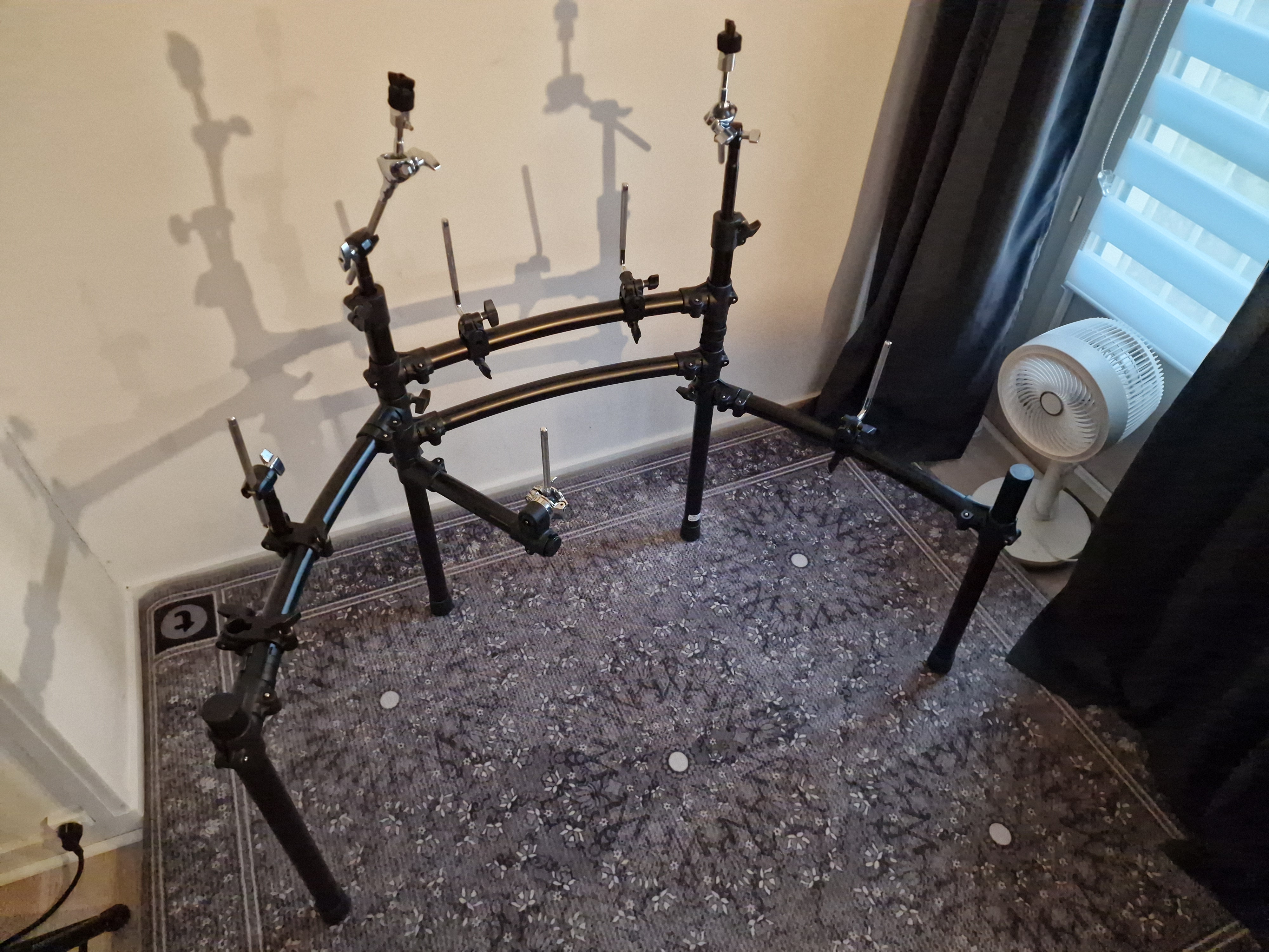 Vends rack batterie électronique Roland V-Drum MDS-9V