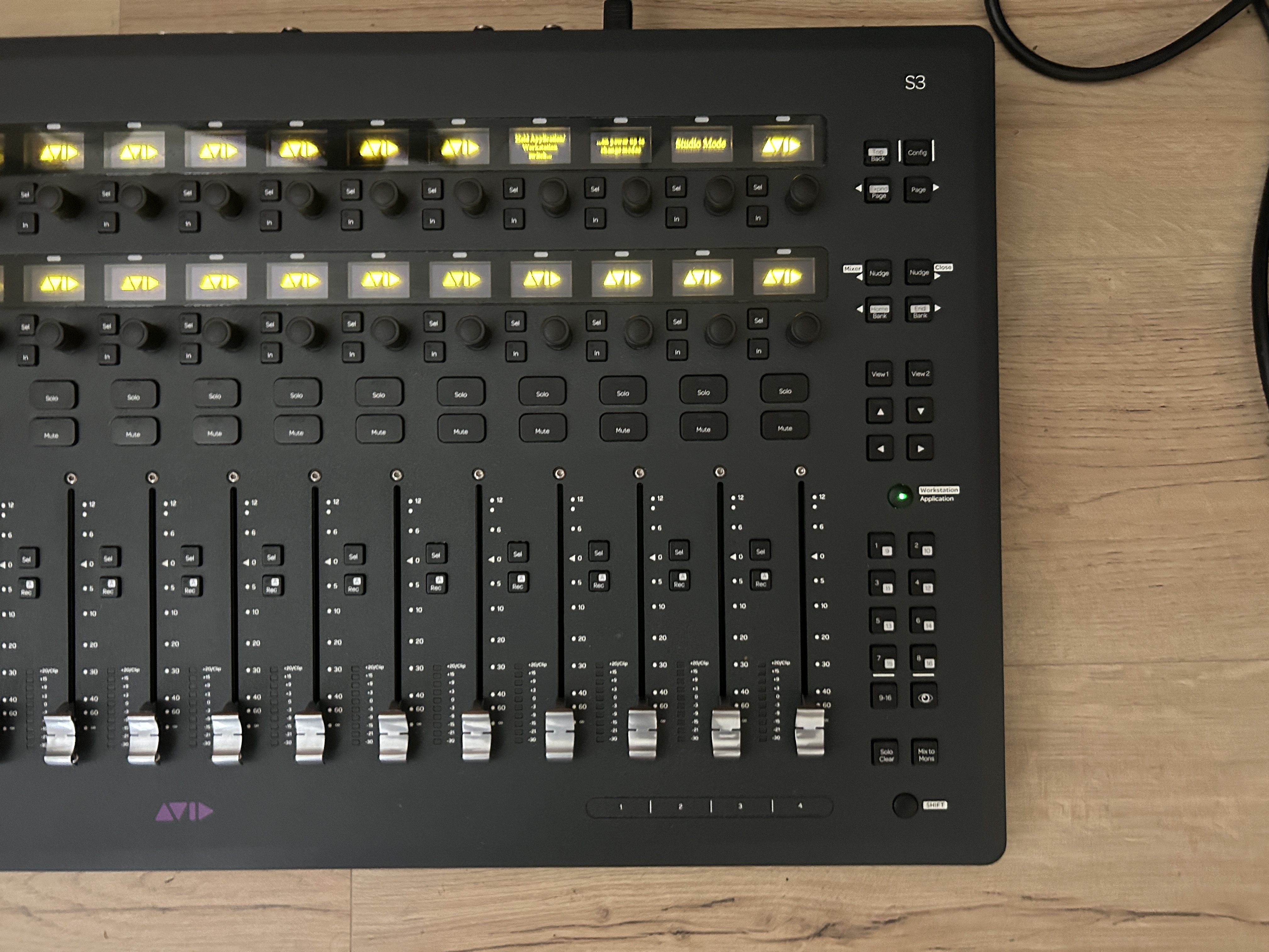 Avid Pro Tools | S3 (40301)
