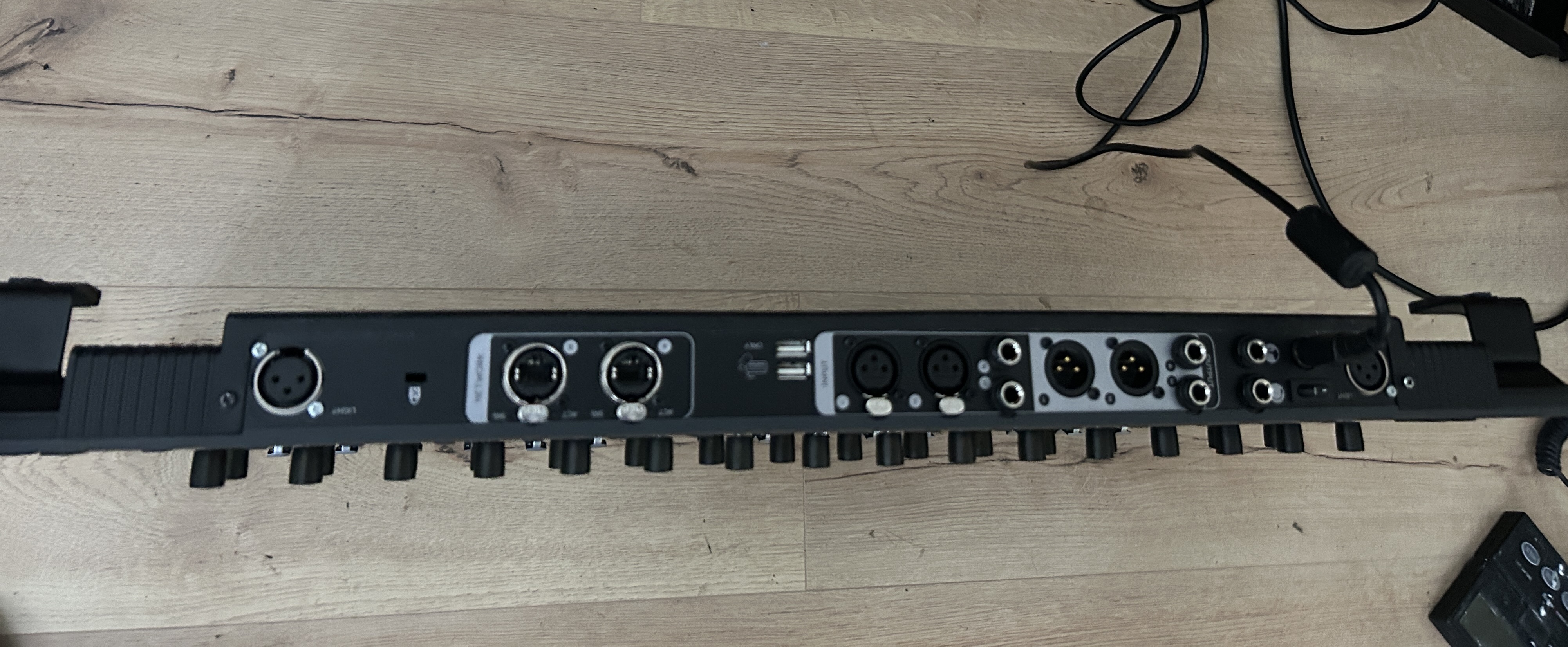 Avid Pro Tools | S3 (33053)