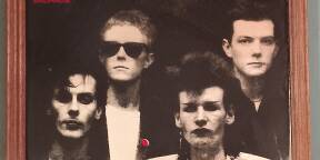 Photo Miroir de BAUHAUS vintage 1983