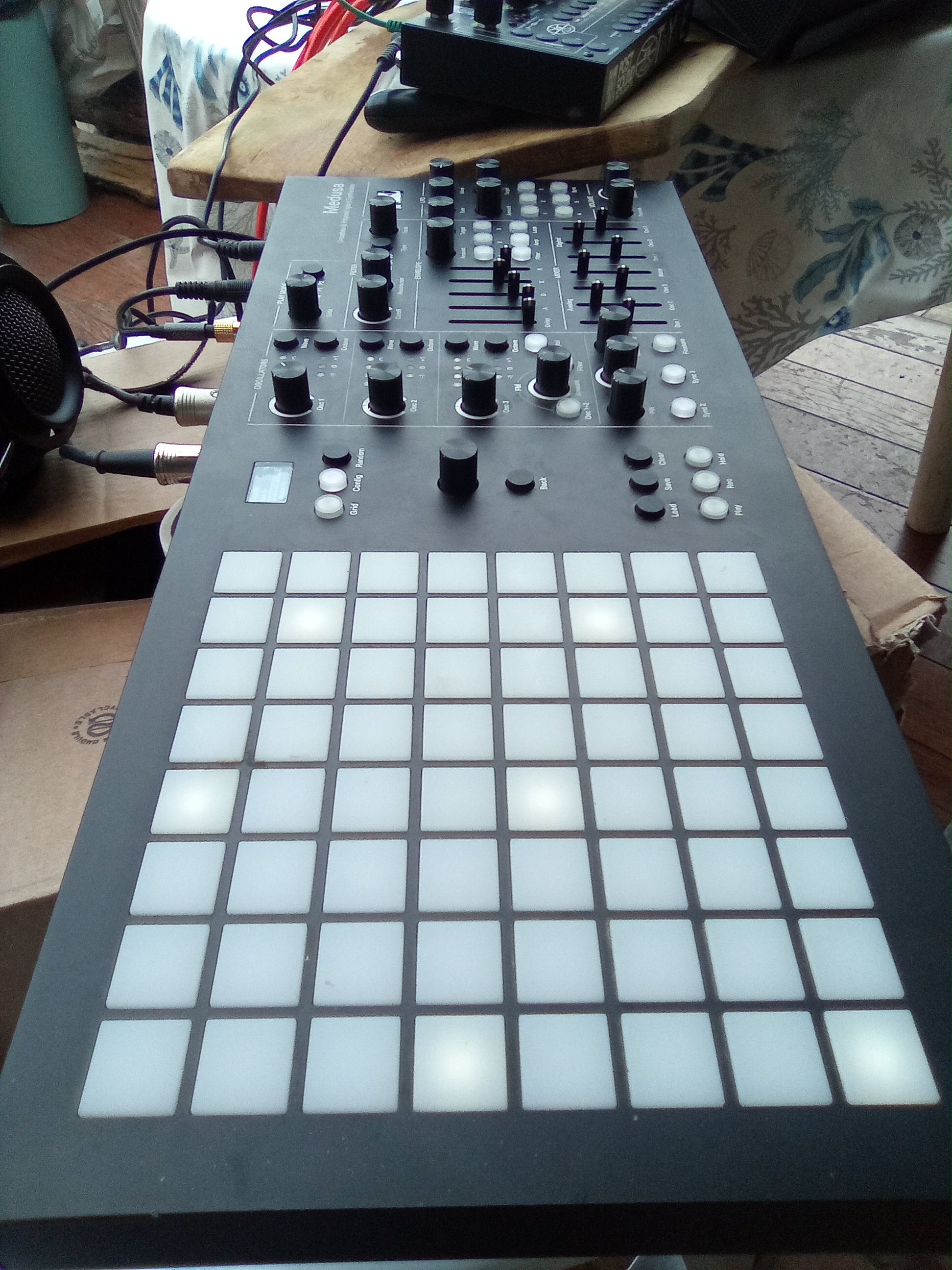 Médusa ou avec le combo  suplémentaire.