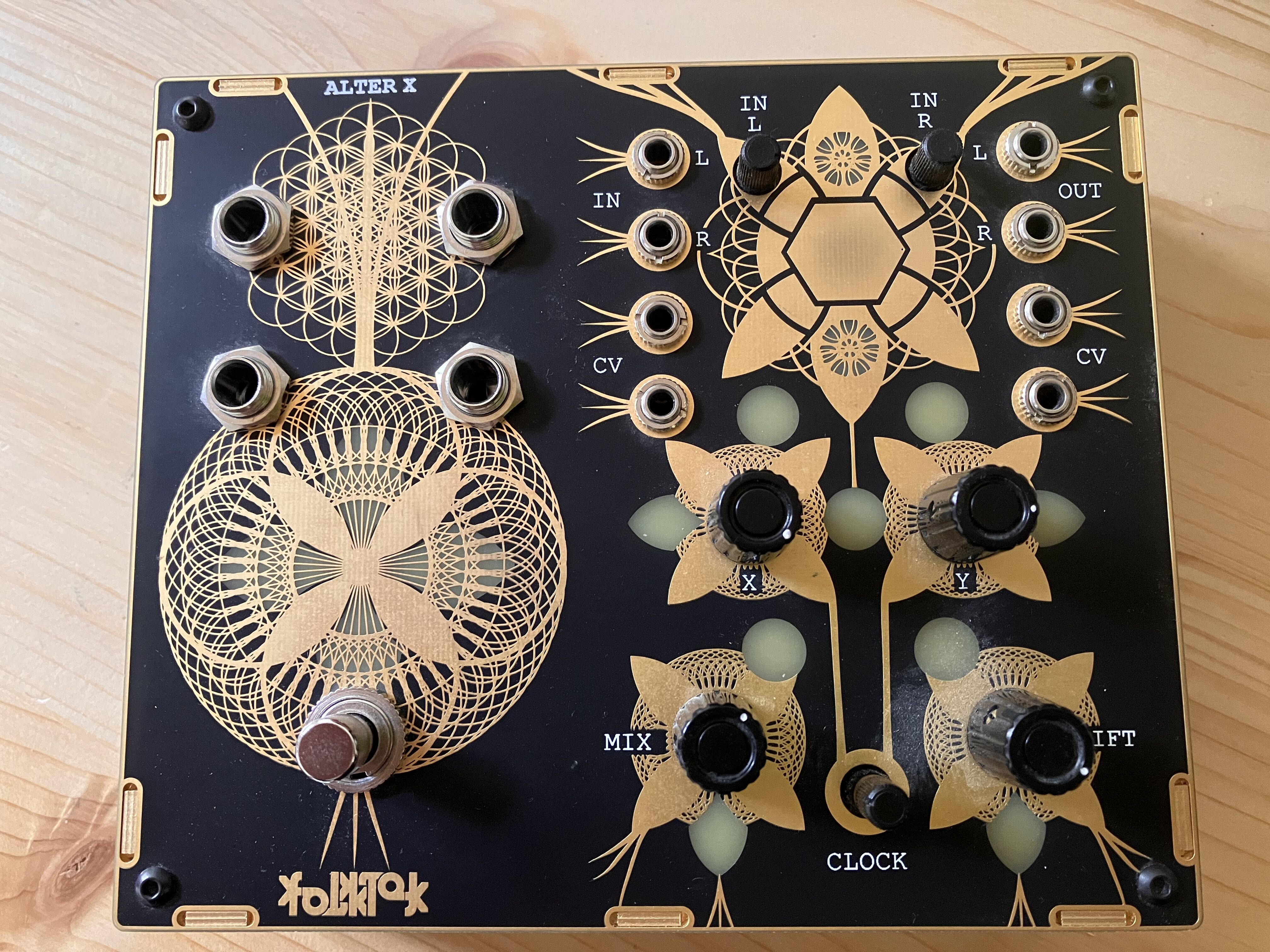 Vends Folktek Alter X