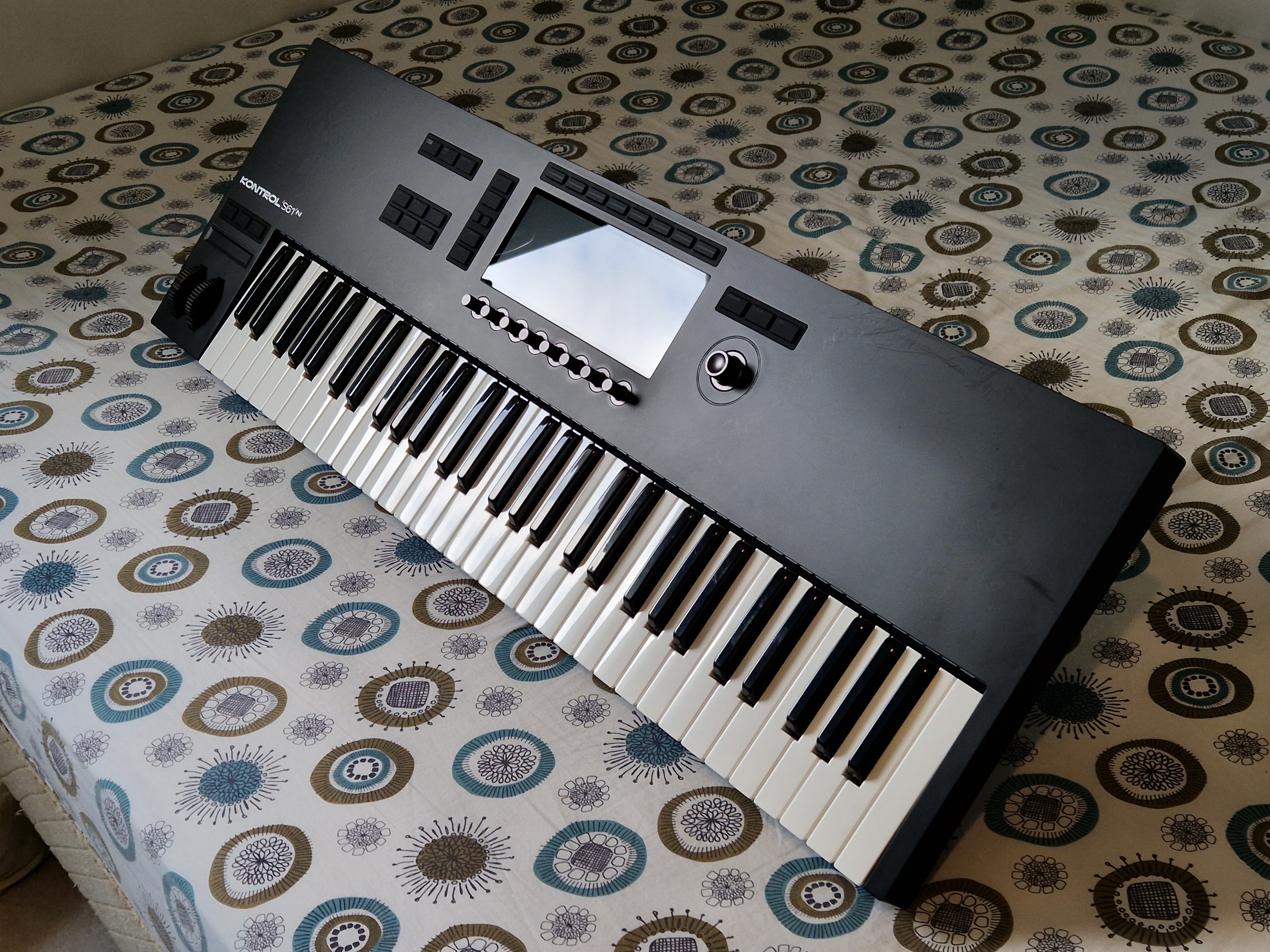 Native Instruments Komplete Kontrol S61 MK3 (31599)