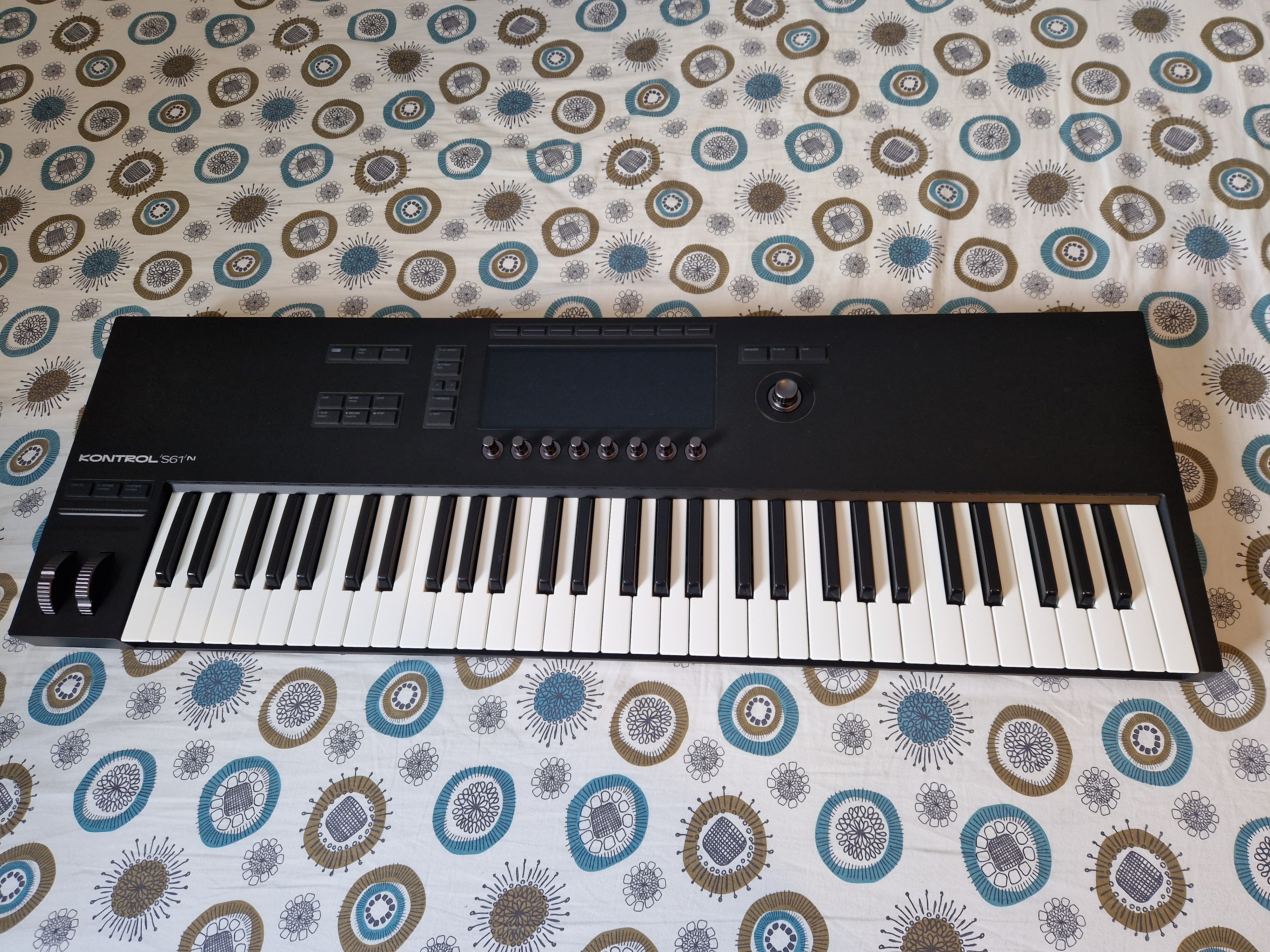 Native Instruments Komplete Kontrol S61 MK3 (10744)